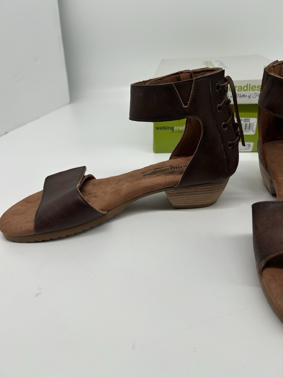 Elites Walking Cradles Brown Leather Ankle Strap Sandals Comfort Bumps 9 N