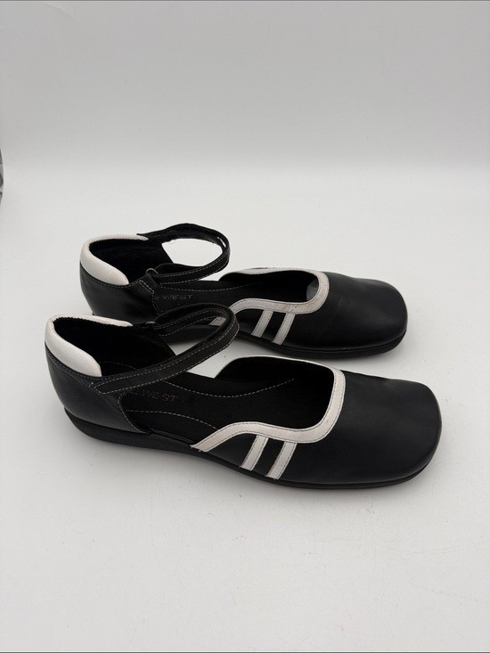 Vintage nine Wes Black White Mary Jane Flat Shoes women 10M Y2K gothic retro