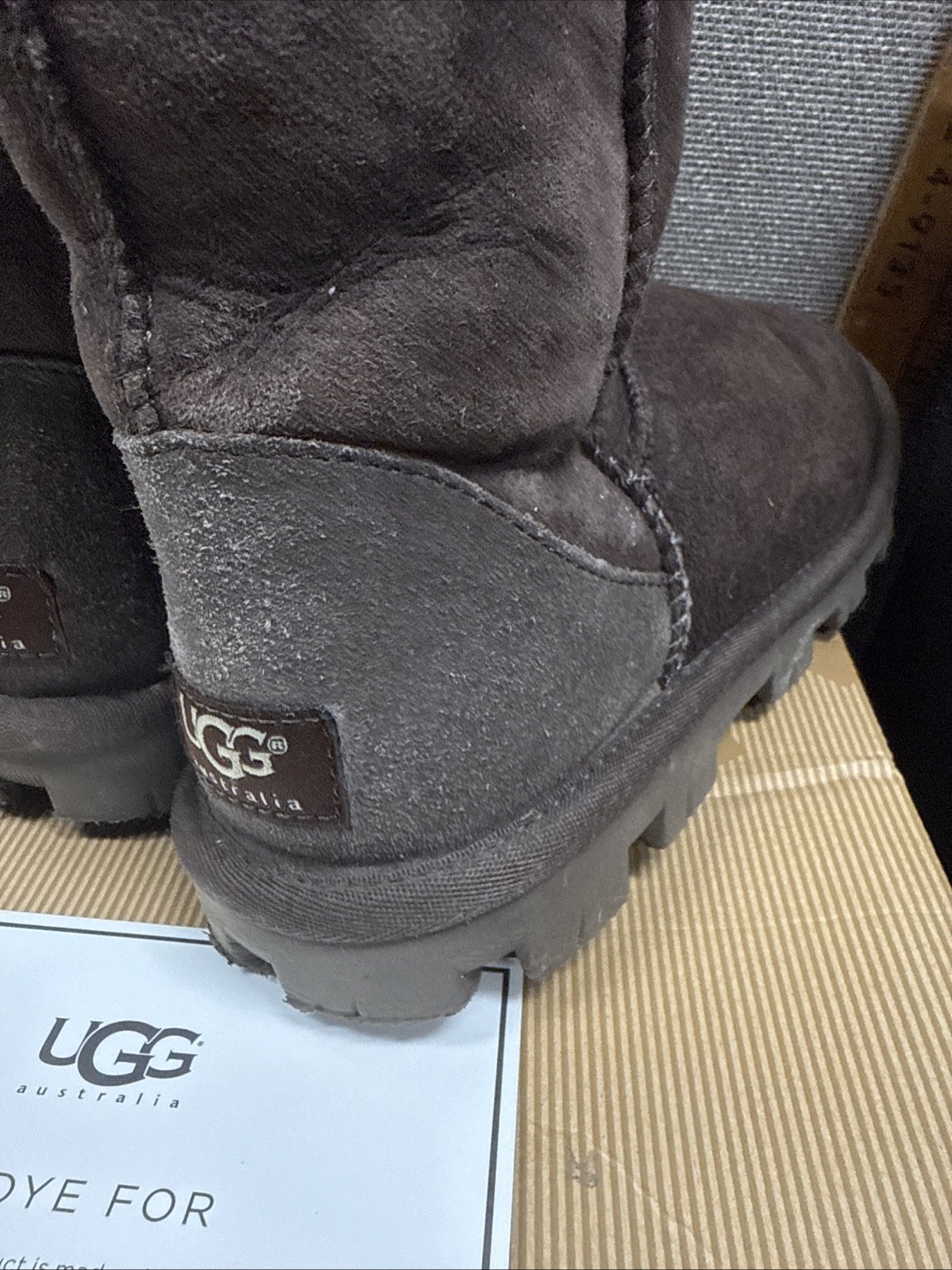 UGG essential short woman’s 5835 dark brown size 5
