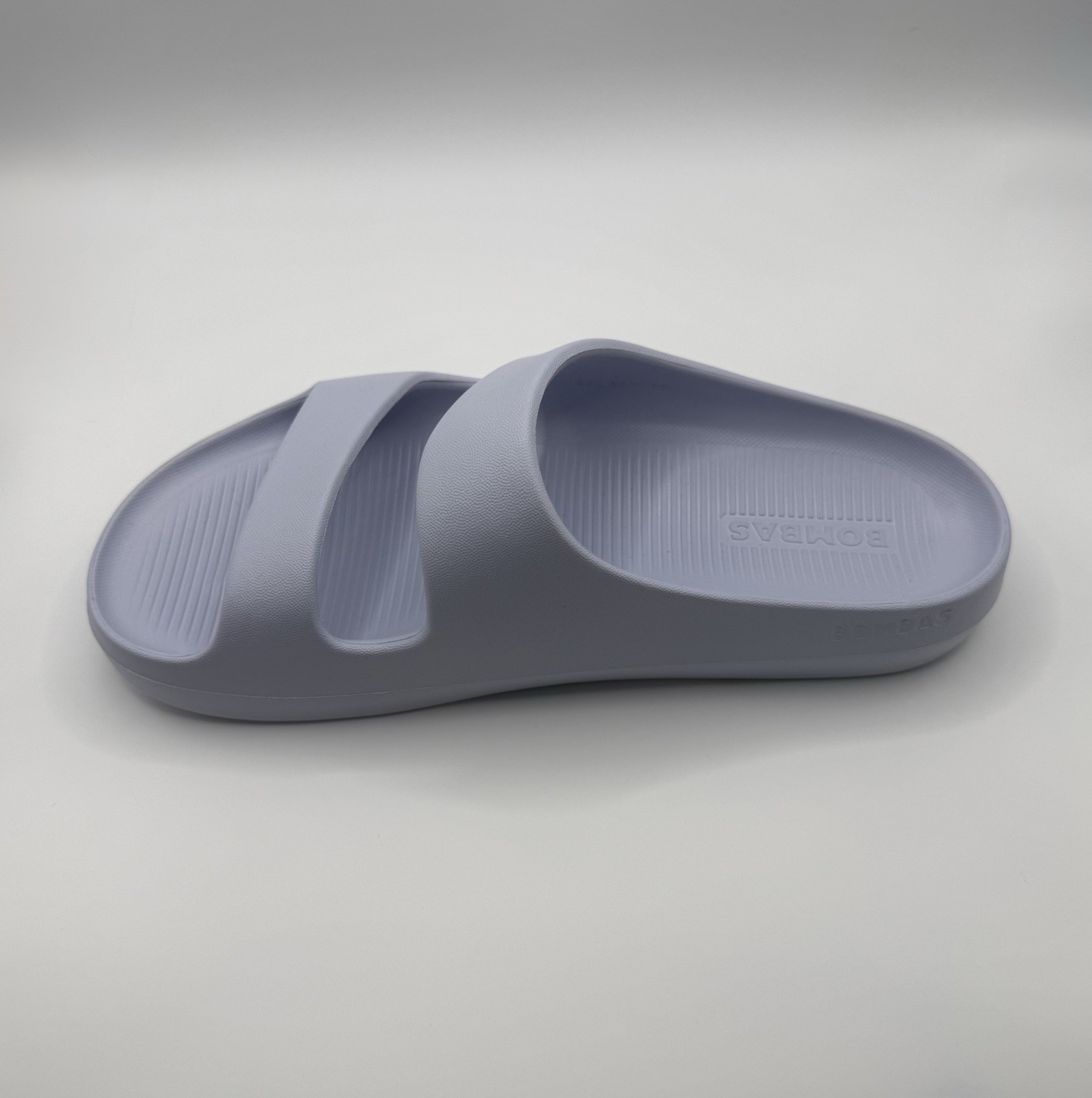 Bombas Friday Sandals Women’s 9 Skysail Blue Waterproof EVA Slides NWOT
