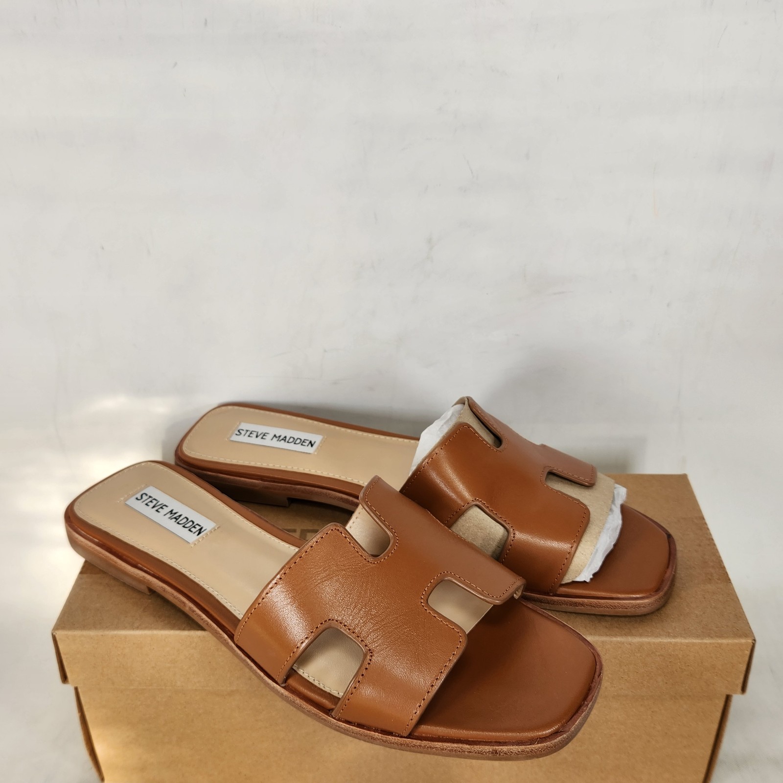 Size 9.5 – Steve Madden Hadyn – Cognac Leather (scnb)
