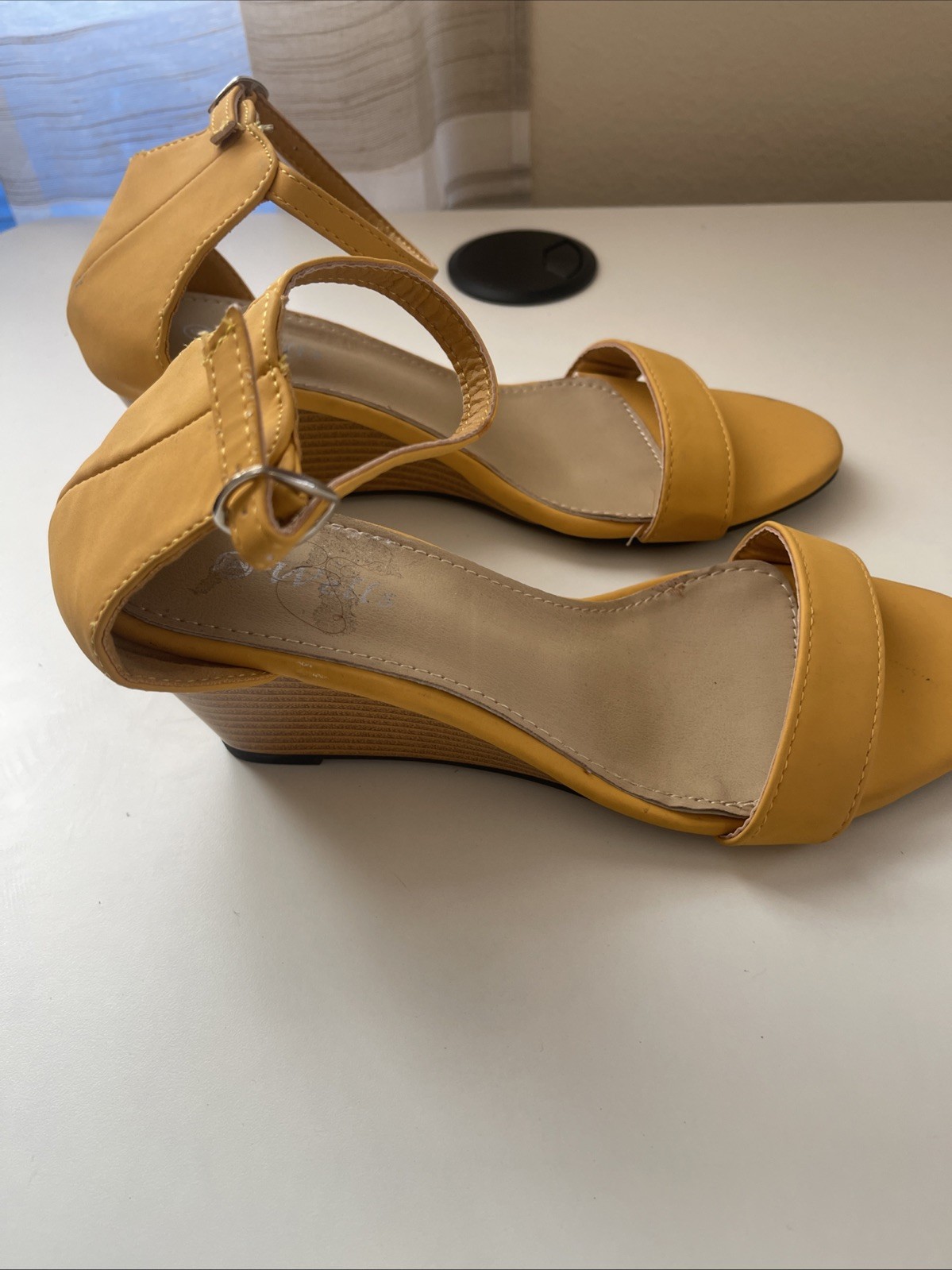 Wells 9 Leatherette Adjustable Ankle Strap Mid Heel Wedge Dress Sandals