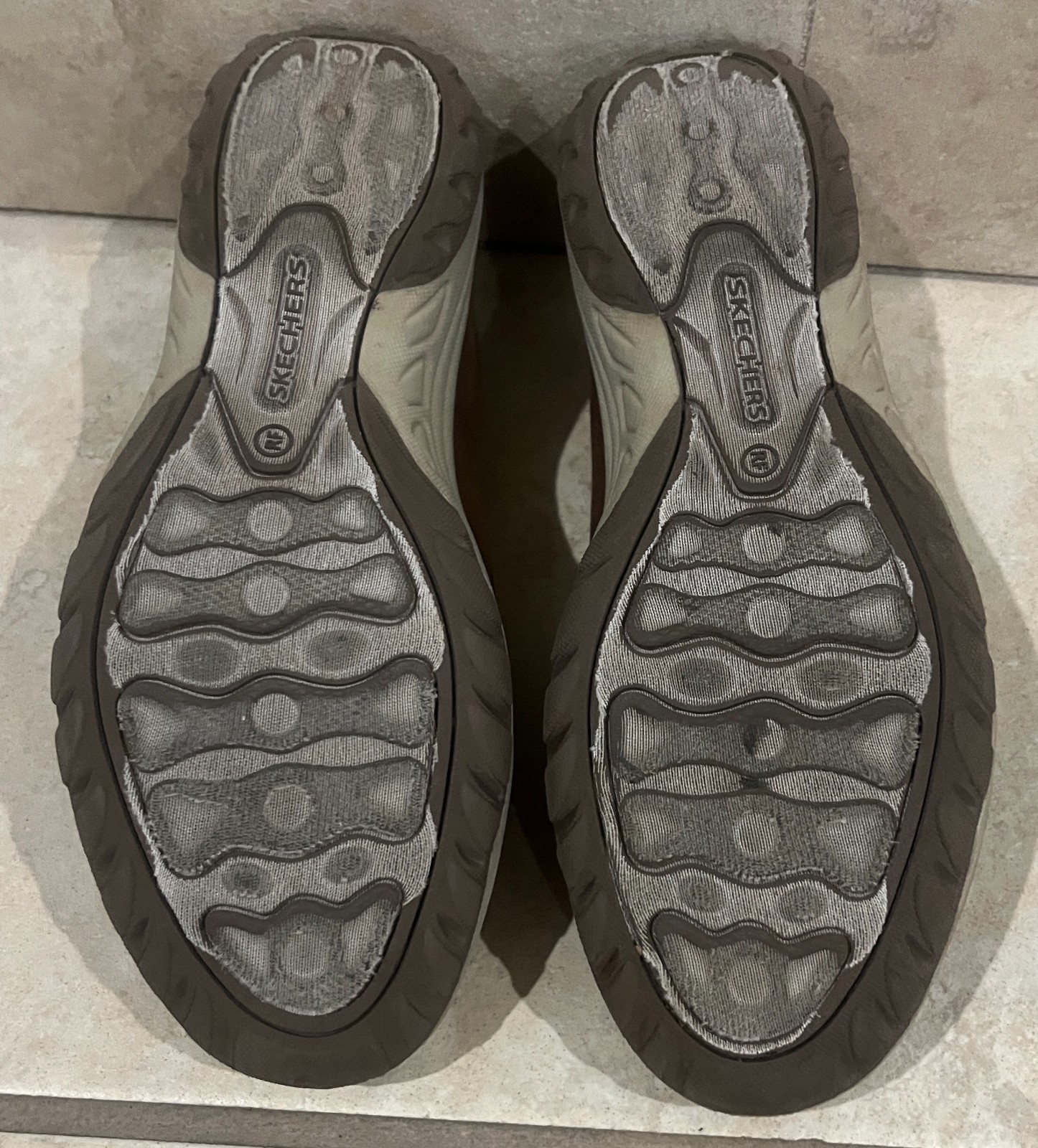 Skechers Relaxed Fit Air-Cooled Memory Foam Women’s Size 7 Brown Slip-On Shoes