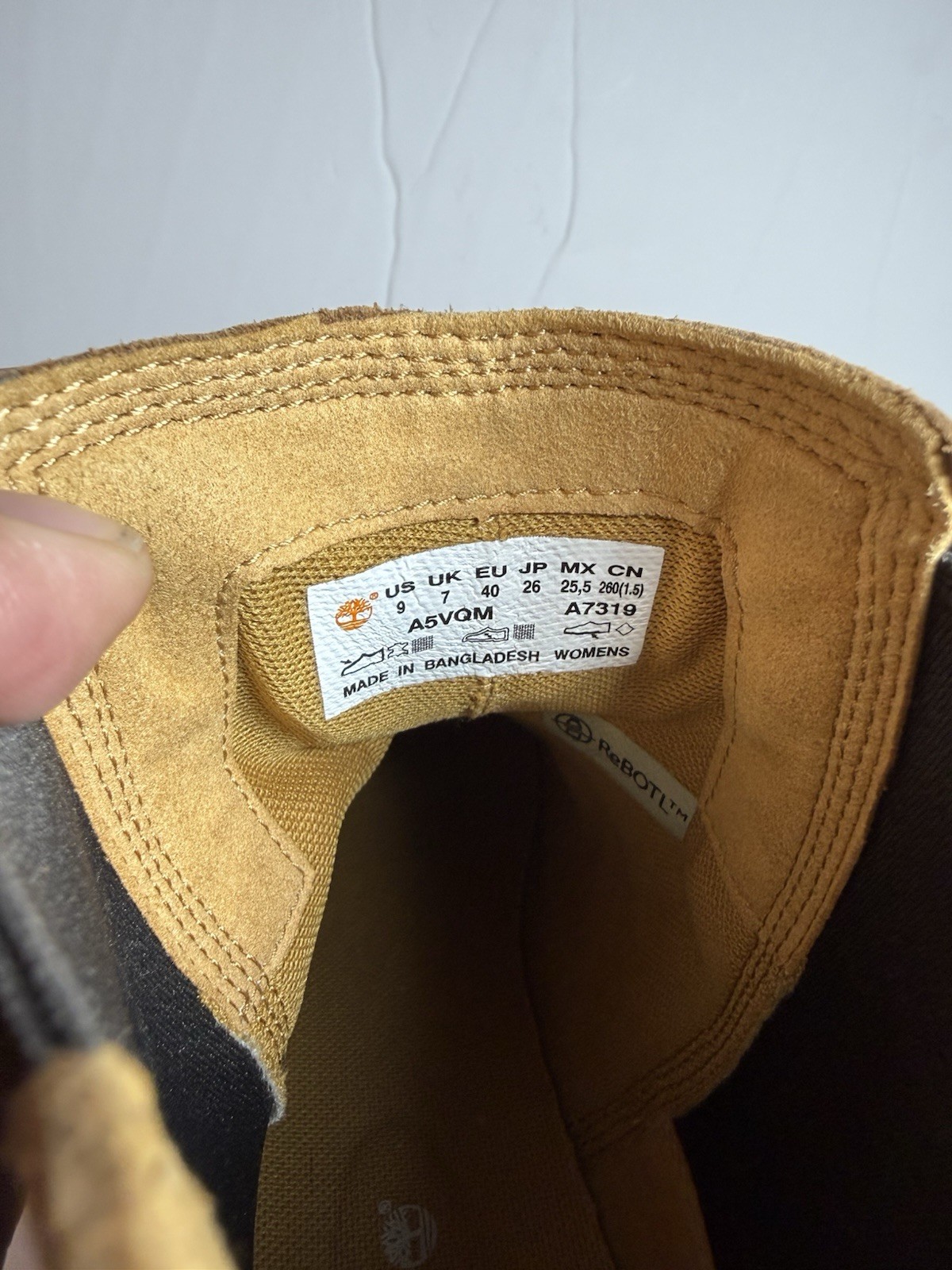 Timberland Womens Size 9 Carnaby Cool Wheat Nubuck Chelsea Shoes Boots