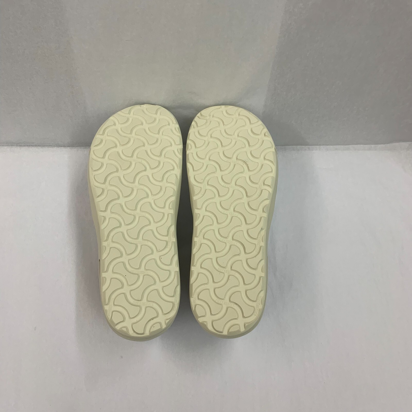 Birkenstock New w/ Box Oswego White Natural Leather Regular Width – Select Size