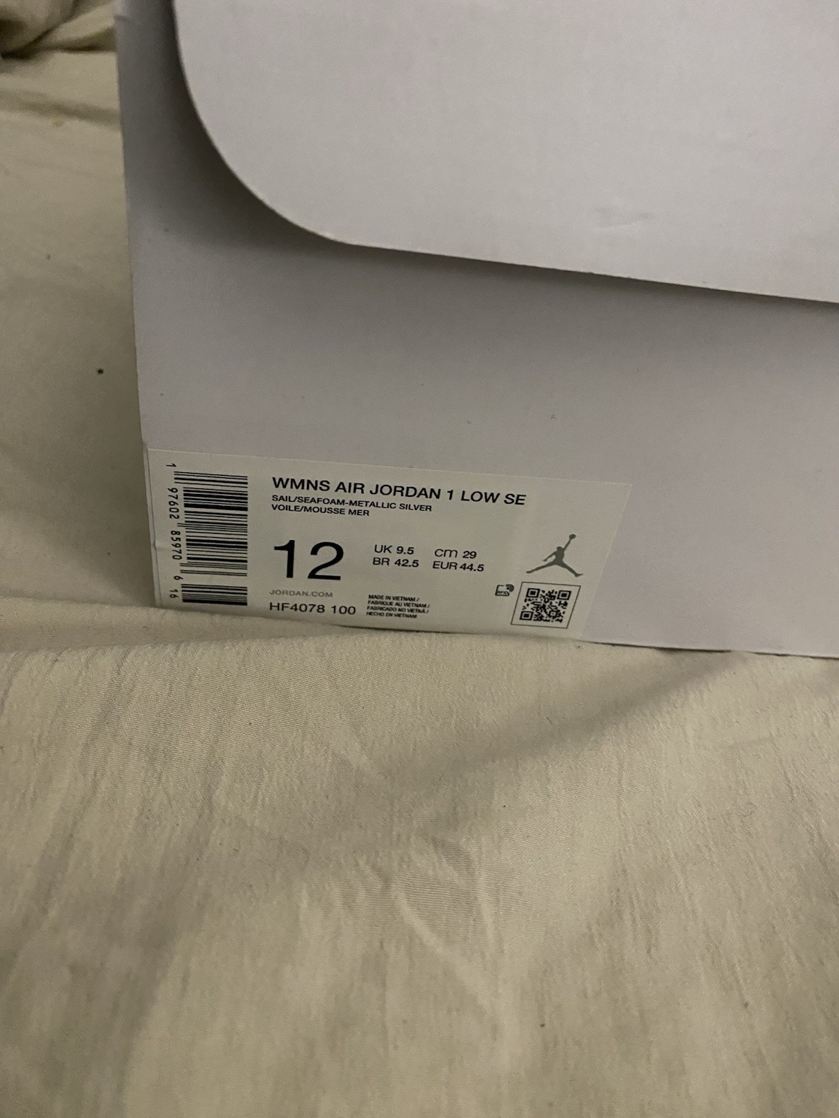 Air Jordan 1 Low SE Women’s Sneakers
