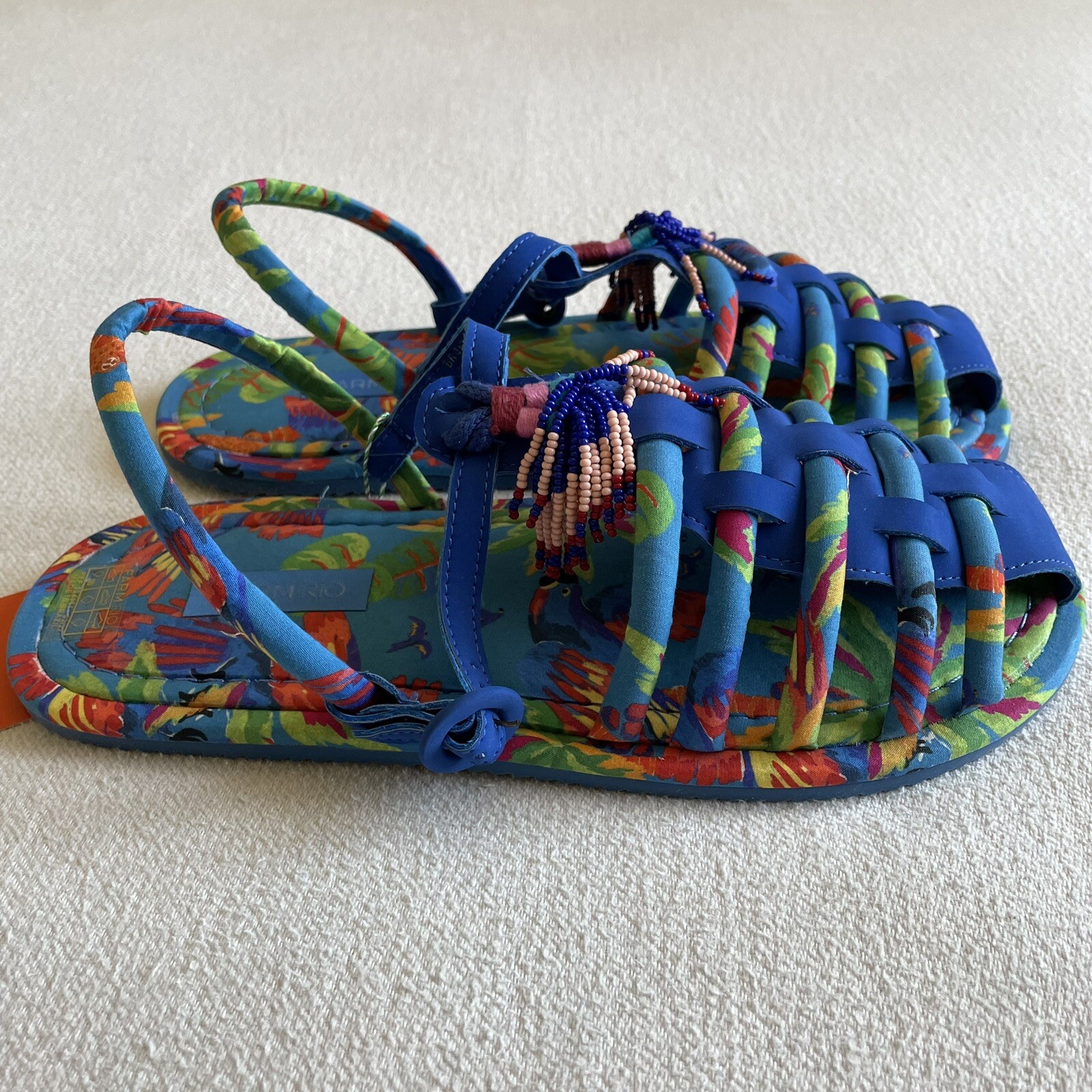 Farm Rio Women Size 11 Tropical Blue Macaw Beaded Tube Strap Sandals