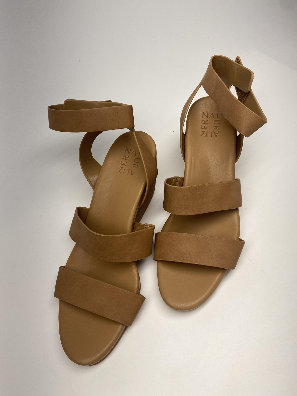 Naturalizer Shoes Womens Size 9.5 Tan Wedge Sandals Ankle Strap Comfort Casual