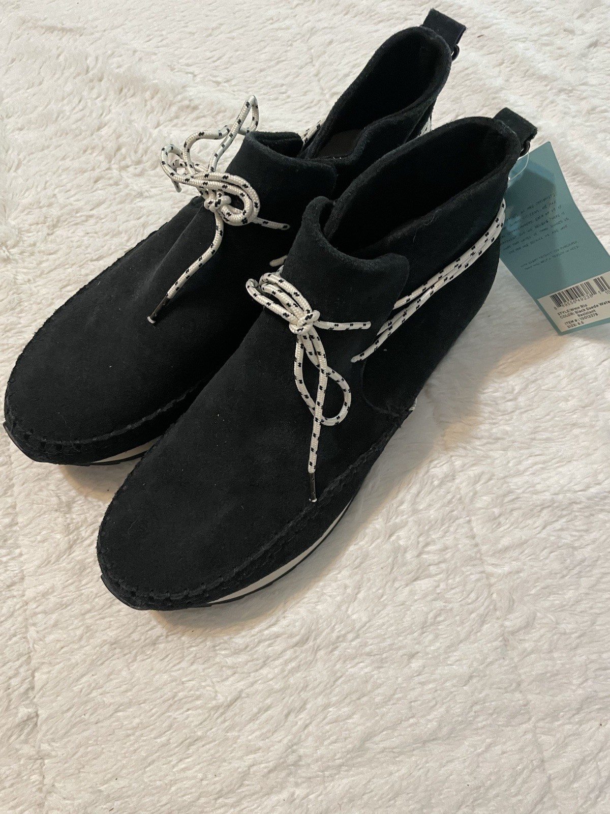 woman Toms New