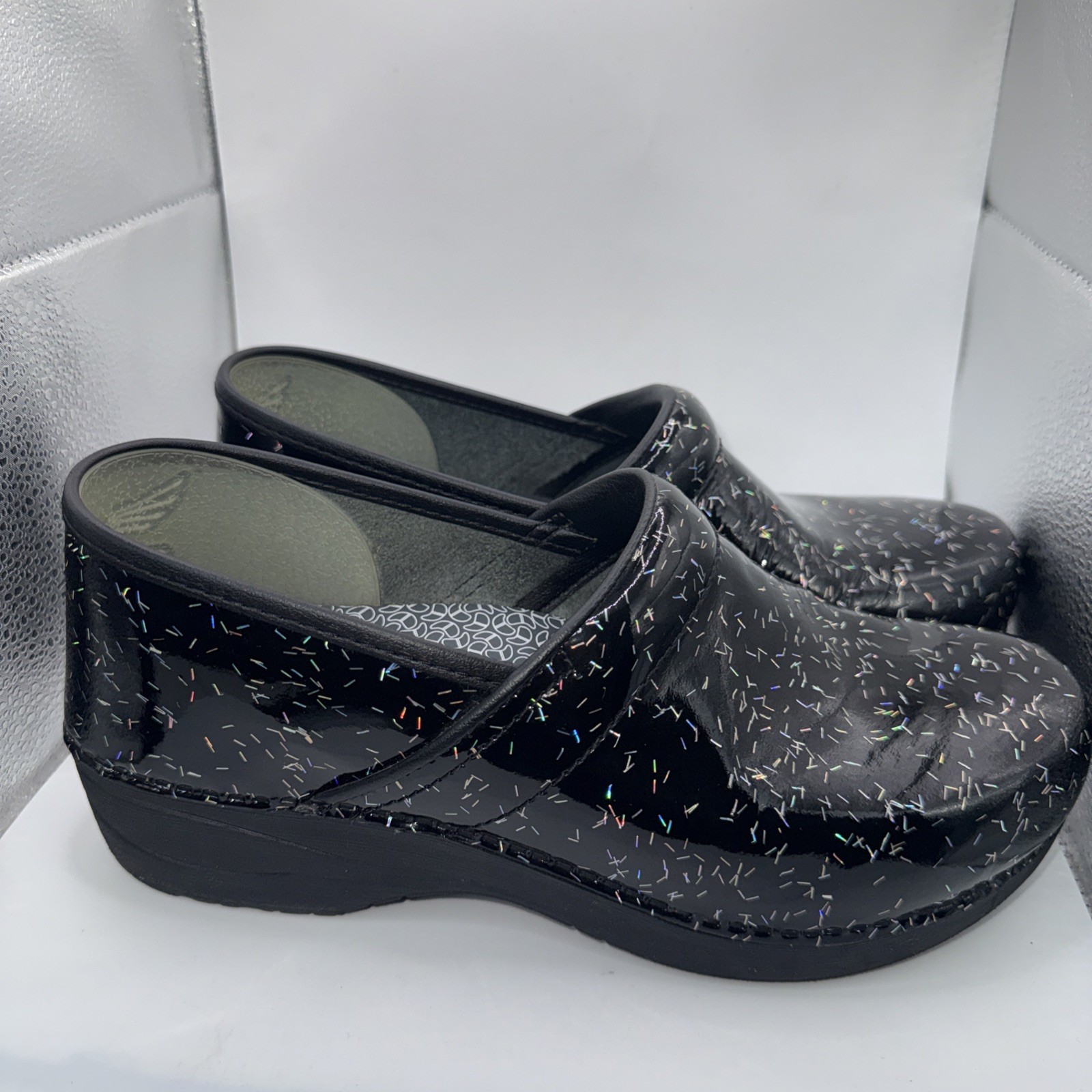Dansko Clogs Womens Size 40 US 10 Black Sparkle Patent Leather Nursing Slip On