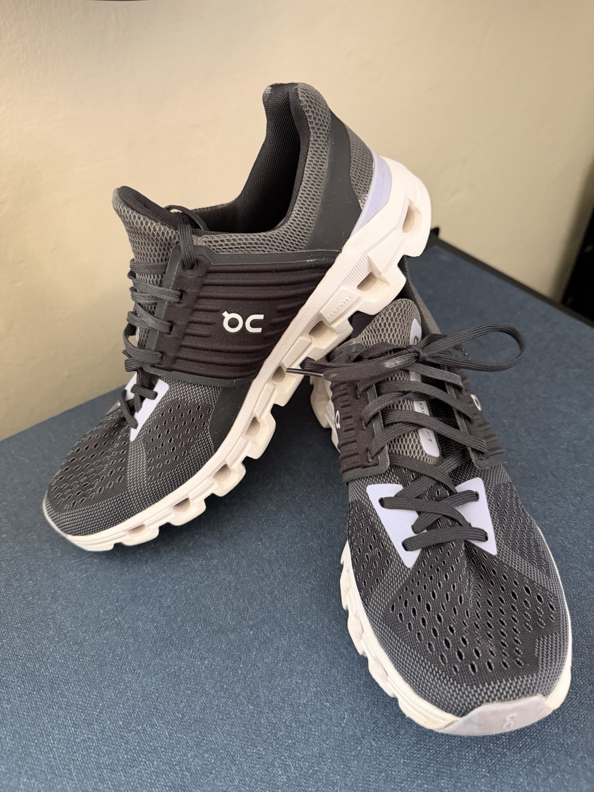 On Cloud Swift Grey/Black/Lavender Women’s Sneakers Size 10 (EU 41)