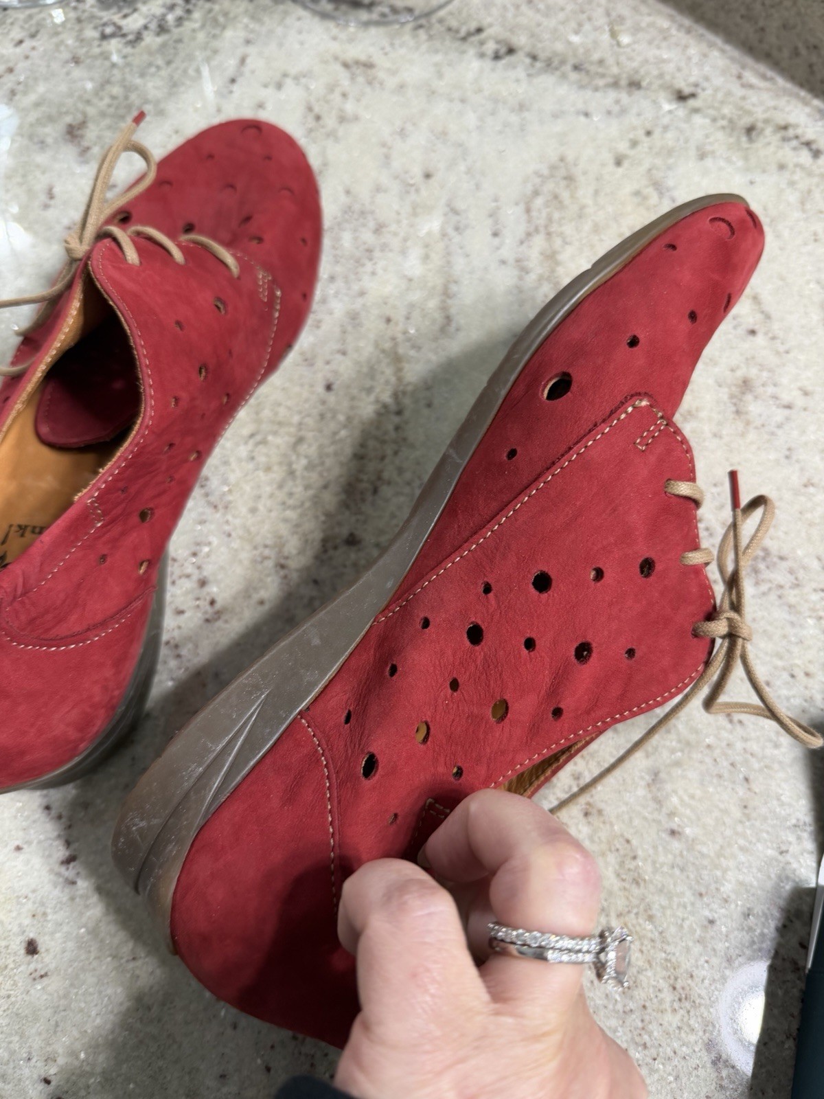 Think! Preforated Red Ballerinas Freizeit 39