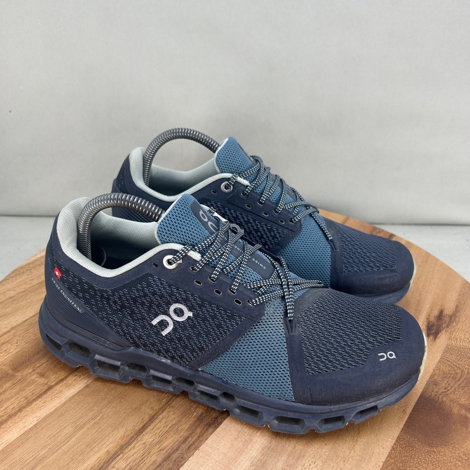 On Cloud Cloudflyer Running Shoes Womens 9 Navy Blue Swiss Engineering Sneaker