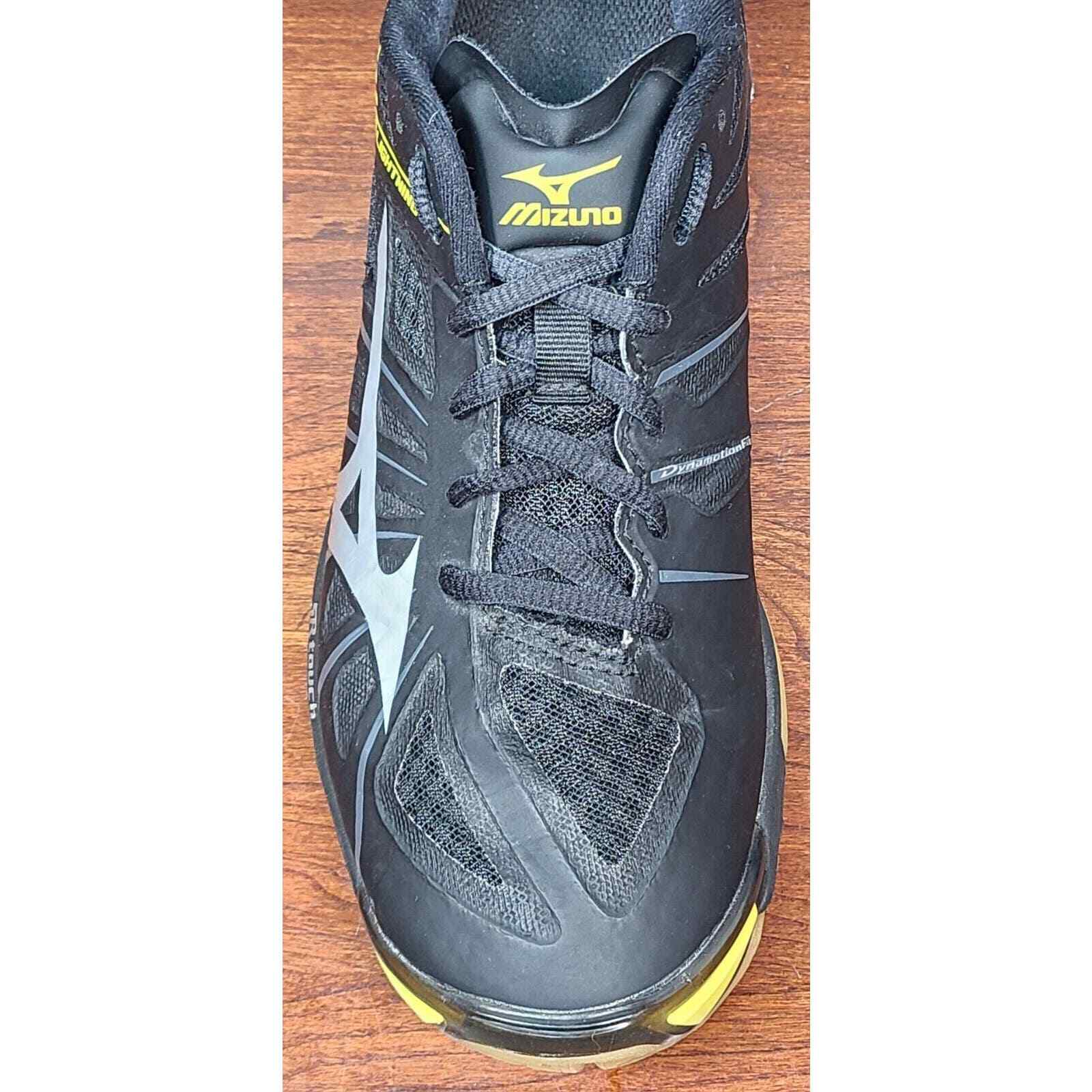 Mizuno Wave Lightning Z Black & Yellow Indoor Volleyball Shoes US 8 VB Gym