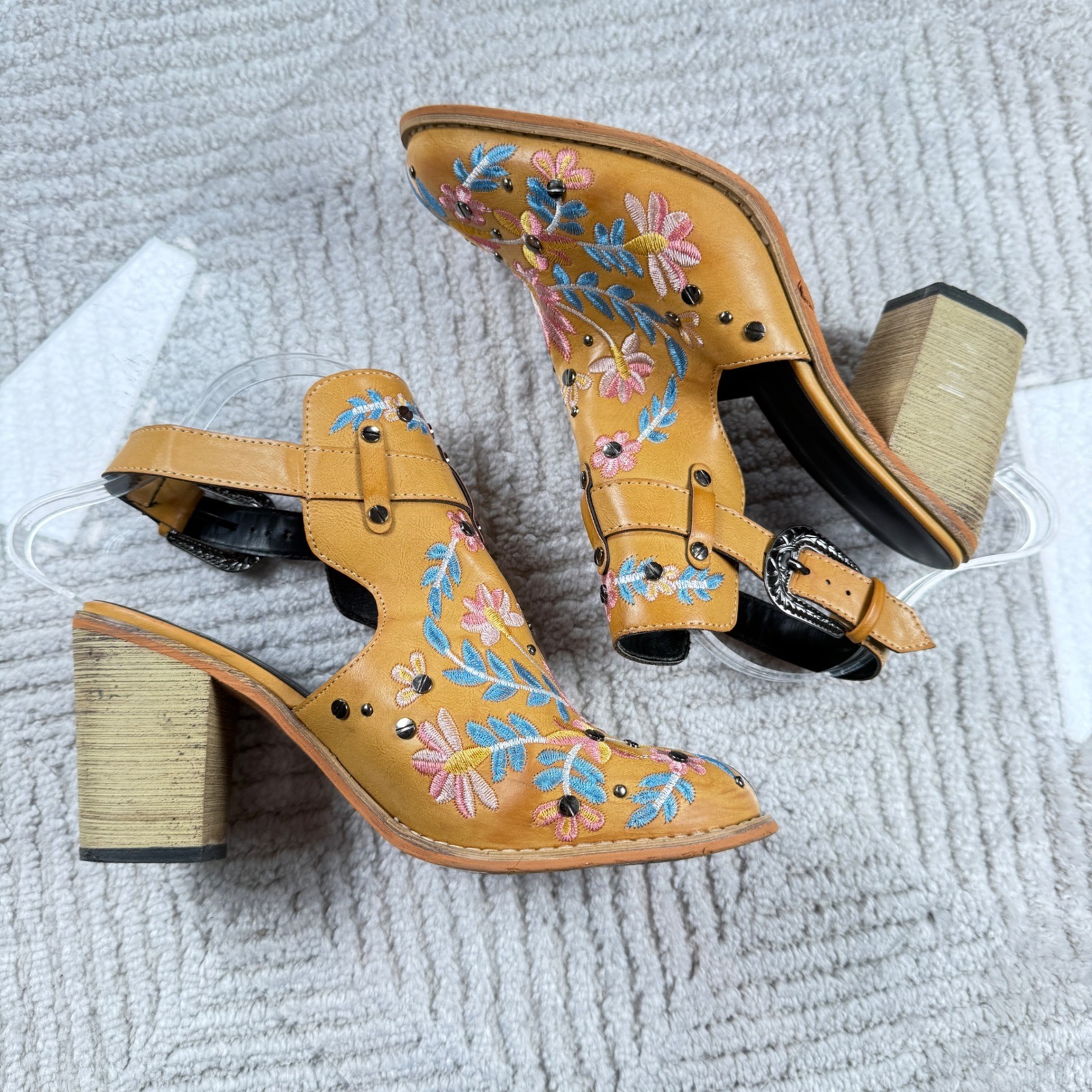 Ankle Strap Booties Womens 9 Tan Boho Western Embroidered Floral Boho Bohemian
