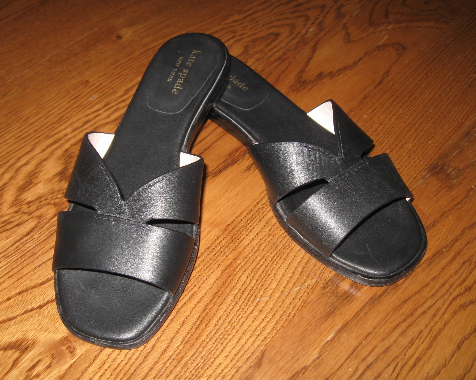 kate spade new york DOCK Black Leather Slide Sandals Logo Slip On Women US 5.5 B