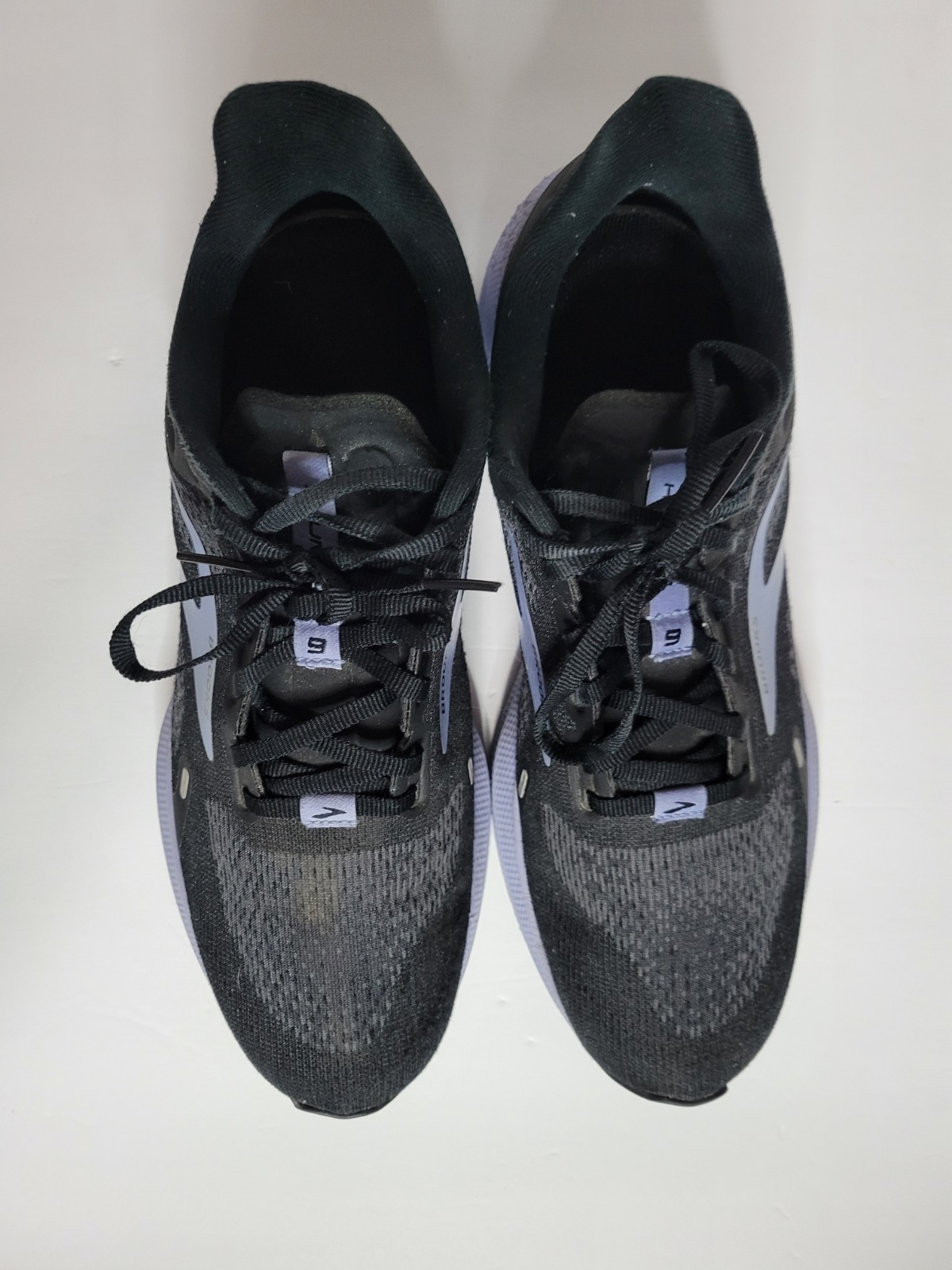Brooks Launch 9 Women’s Size 11B Black Lavender Running Shoes 1203731B060