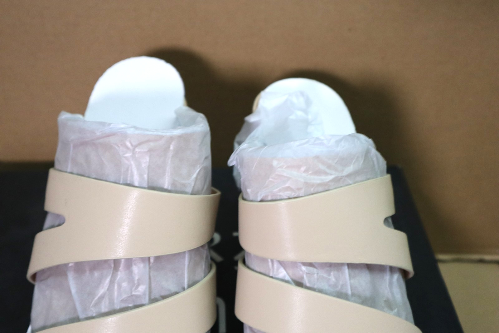 Naturalizer Beaming Mid-Heel Sandals Tan Smooth US Women’s Size 12M