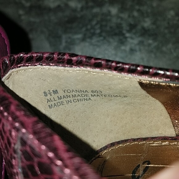 Sam Edelman Wine Python Snakeskin Yoanna Heels 8.5