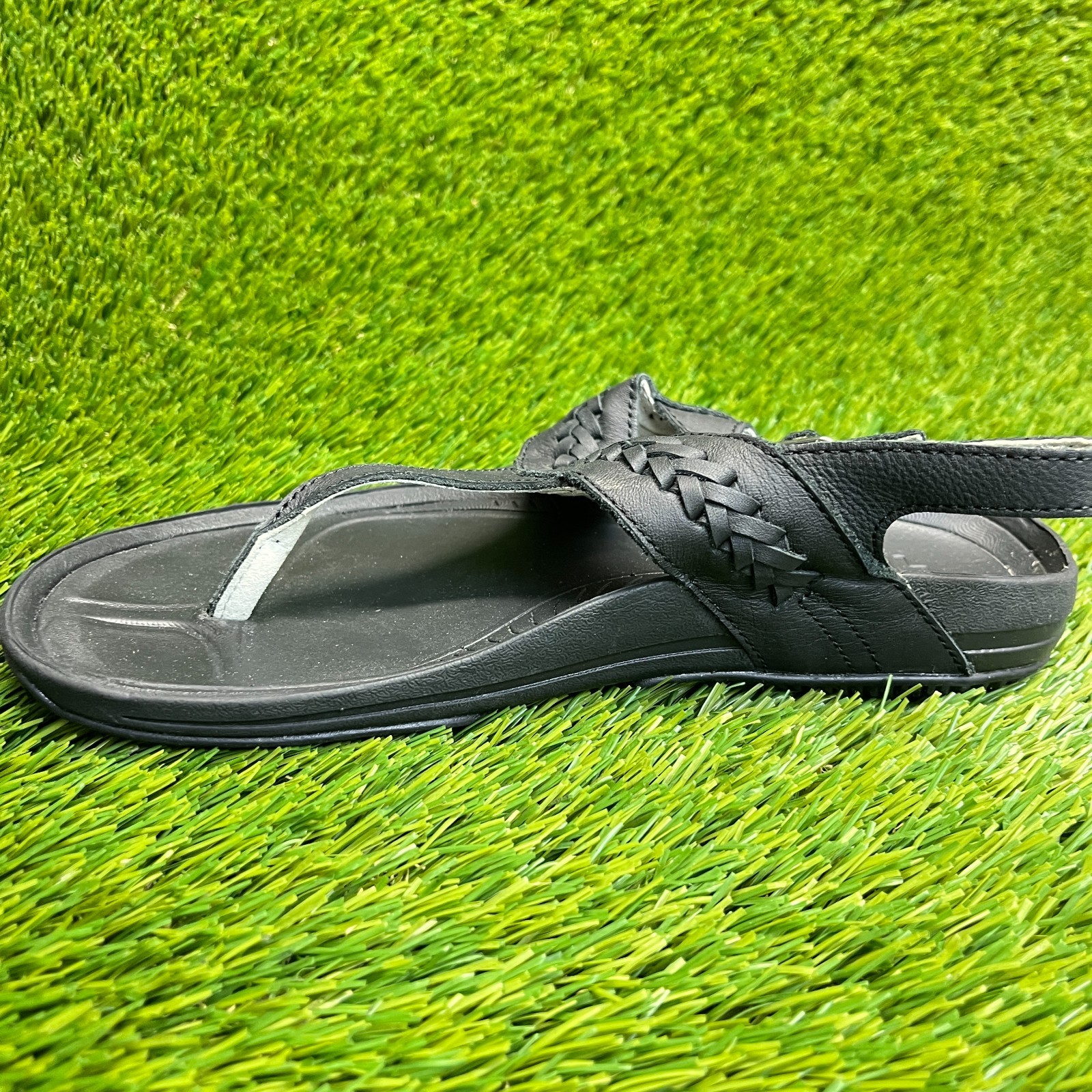 Kuru Letti Womens Size 8 Jet Black Beach Classic Outdoor Leather Thong Sandals