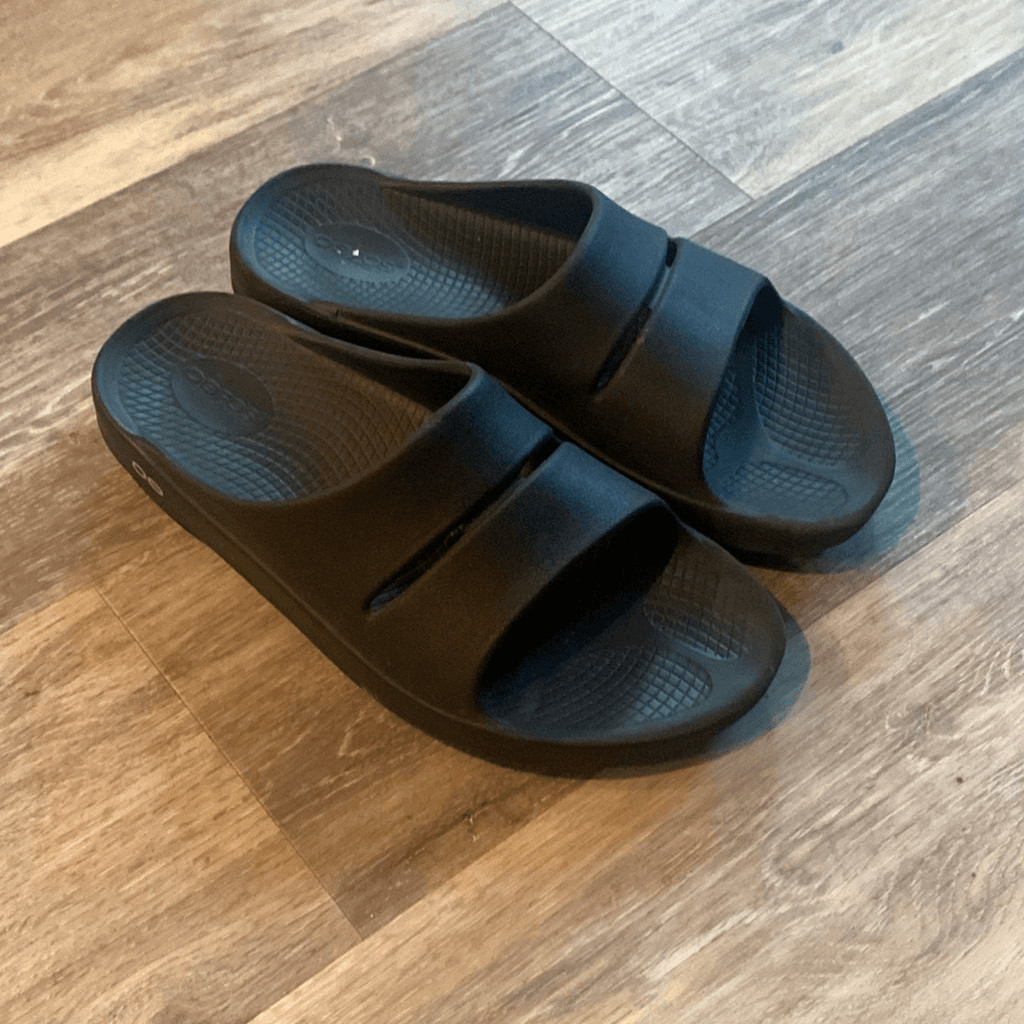Oofos Ooahh Sport Flex Slide Sandals W 11/ M 9 Black Recovery Comfort