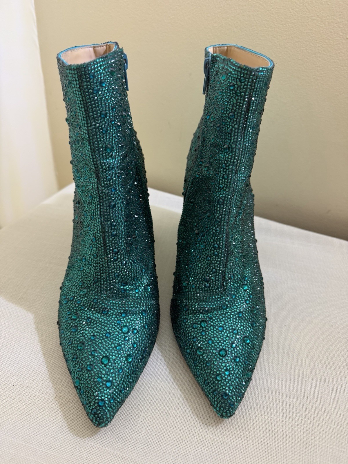 Betsey Johnson Emerald Green Cady Rhinestone Block Heel Ankle Boots 9.5