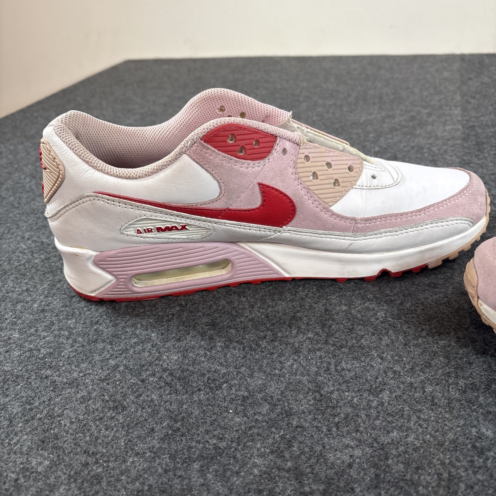 Nike Air Max 90 Love Letter Valentines Day ‘21 Pink Red White DD8029-100 Size 12