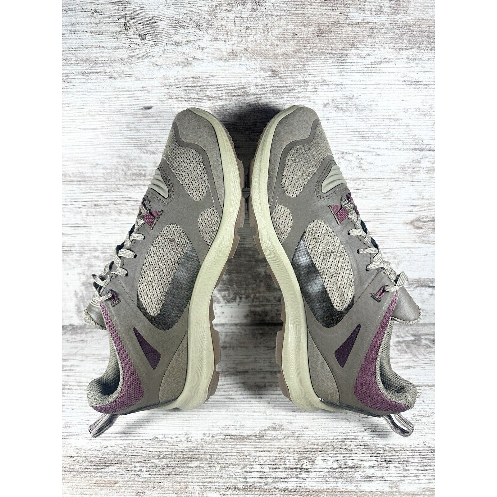 Women’s KEEN Terradora Flex Canteen Waterproof Low Top Hiking Shoes Sz 8.5