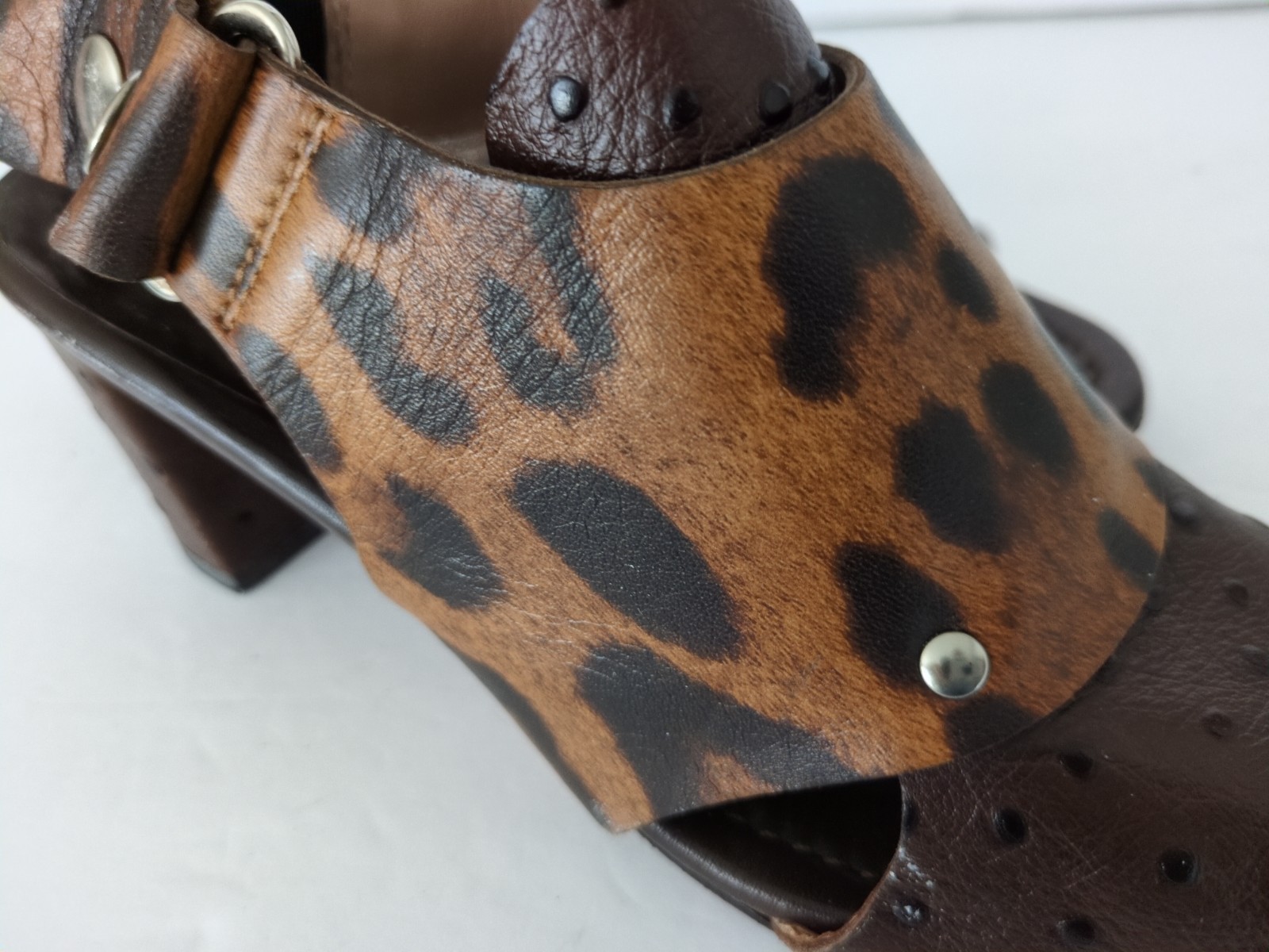 Anyi Lu Athena Expresso/ Brown Leopard/ Peep Toe/ Size 36 US 6 (KS8)