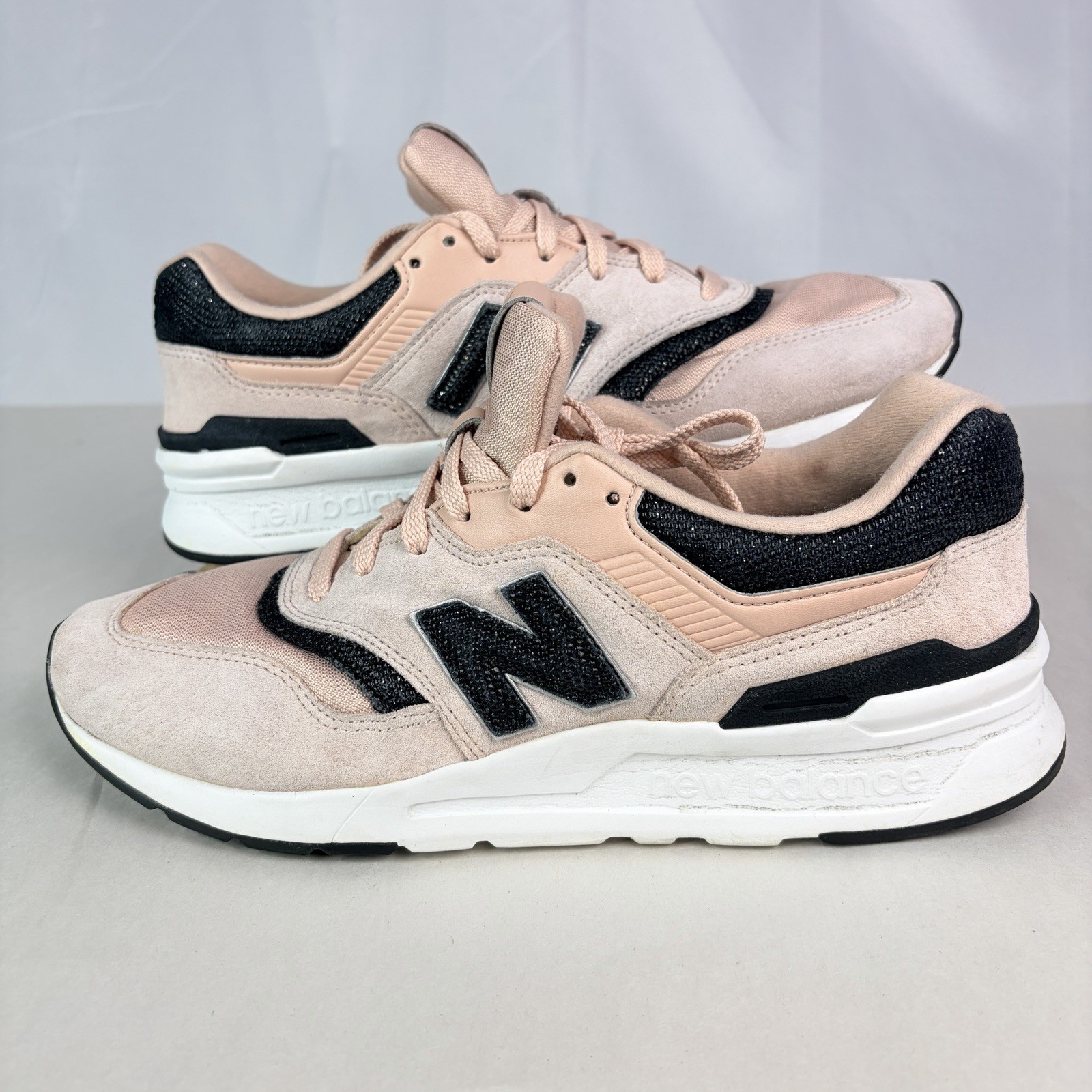New Balance 997 CW997HDM Pink Black Running Shoes Women’s 11/ Men’s 9.5