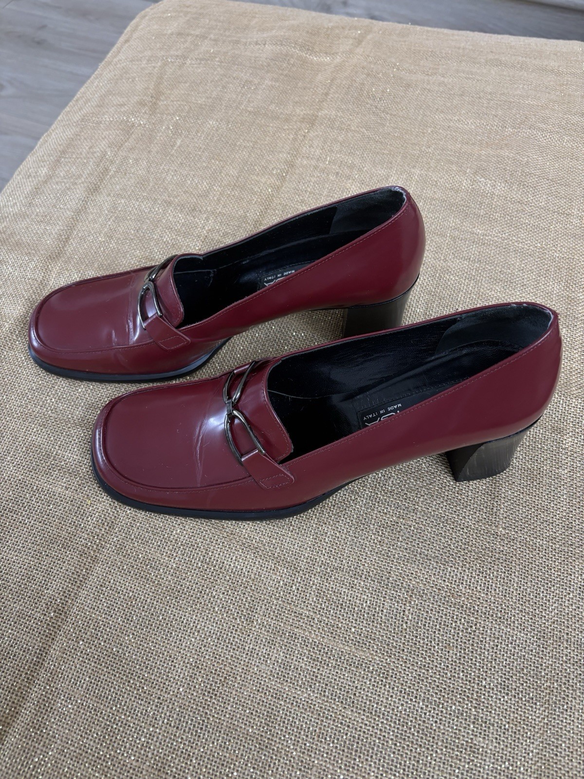 Via Spiga Made in Italy Burgundy Leather Block Heel Loafers – Women’s Size 8.5