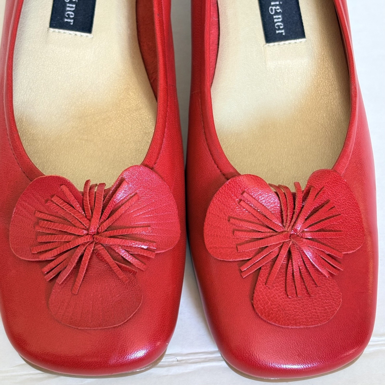 VTG Etienne Aigner Red Leather Ballet Flats 6.5 Rosette Classic The Gardener EUC