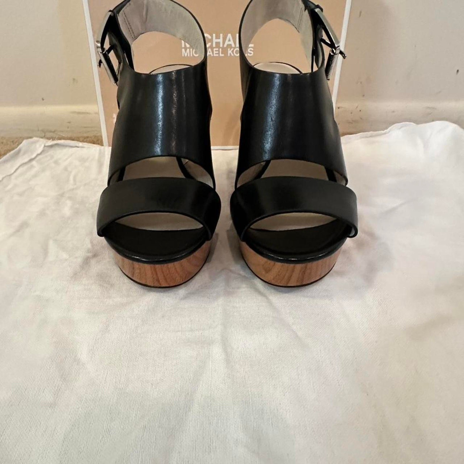 Michael Kors Carla Wedge Back Leather US Size 8 (see description)