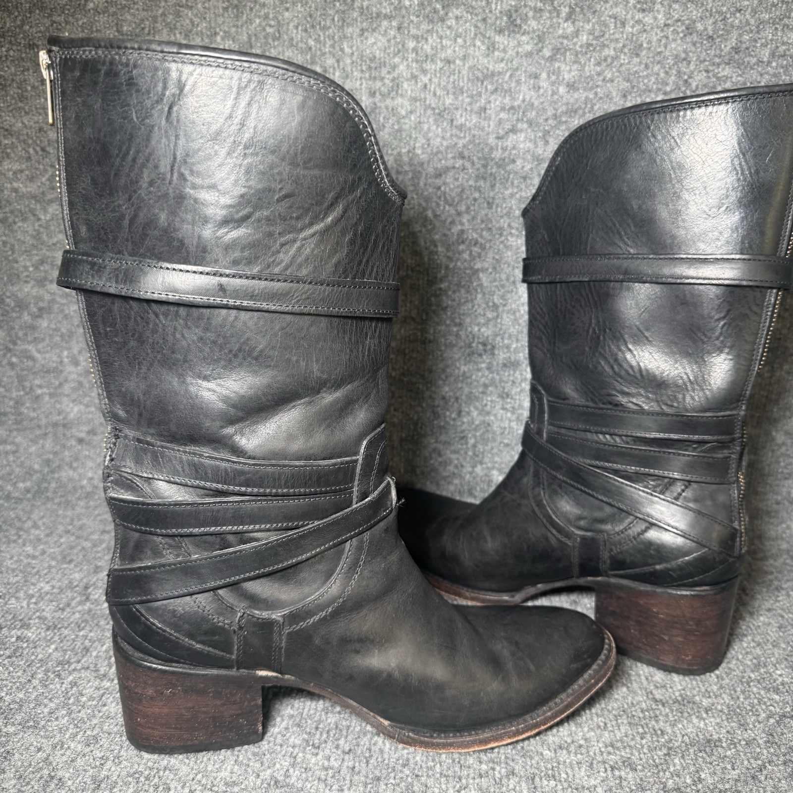 FREEBIRD BY STEVEN Pike Black Boots Women Size 10 Western Buckle Straps