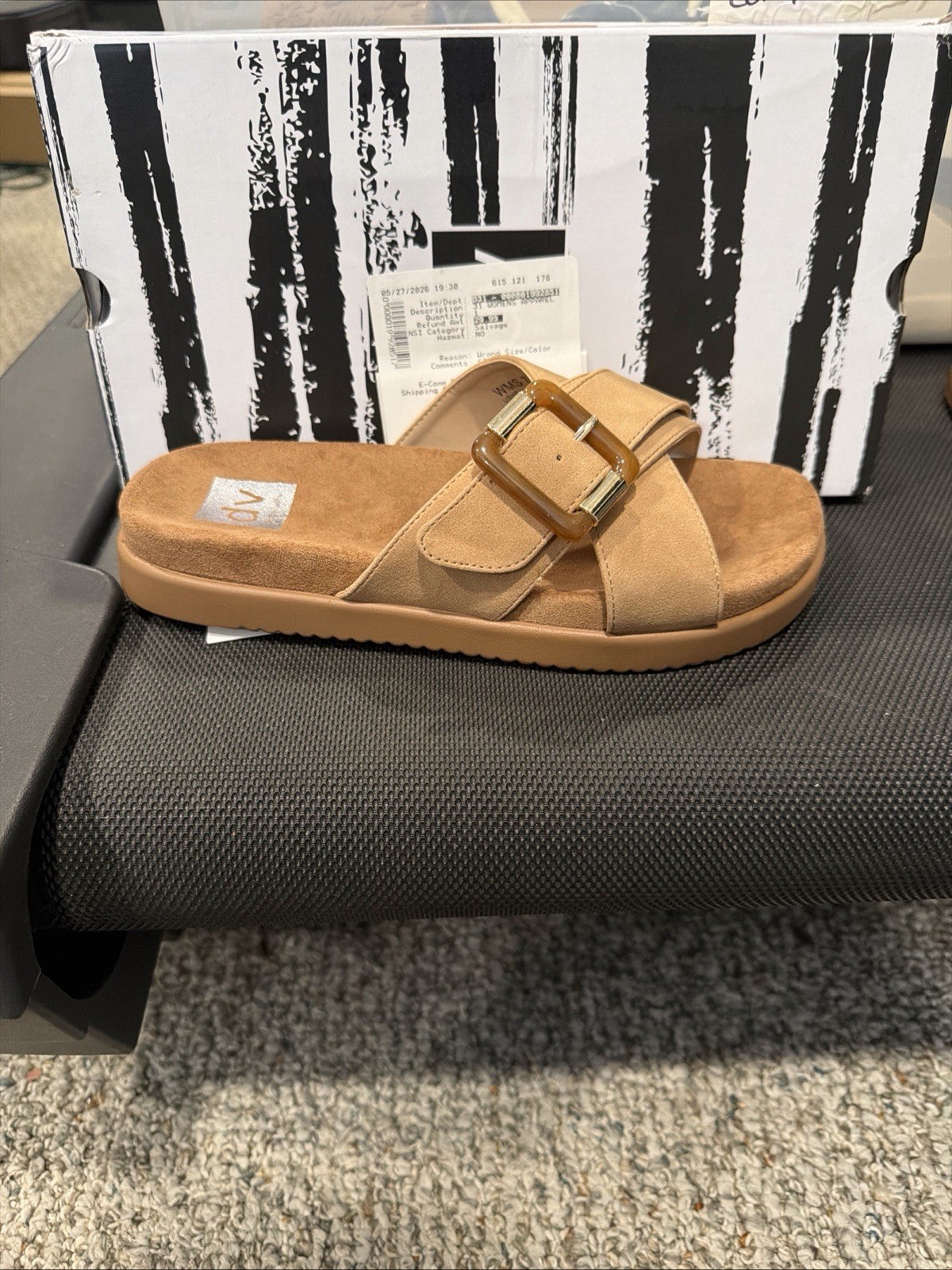 dv by Dolce Vita “Sweet Slide Sandals” Adjustable Buckle Faux Leather Tan Size 7