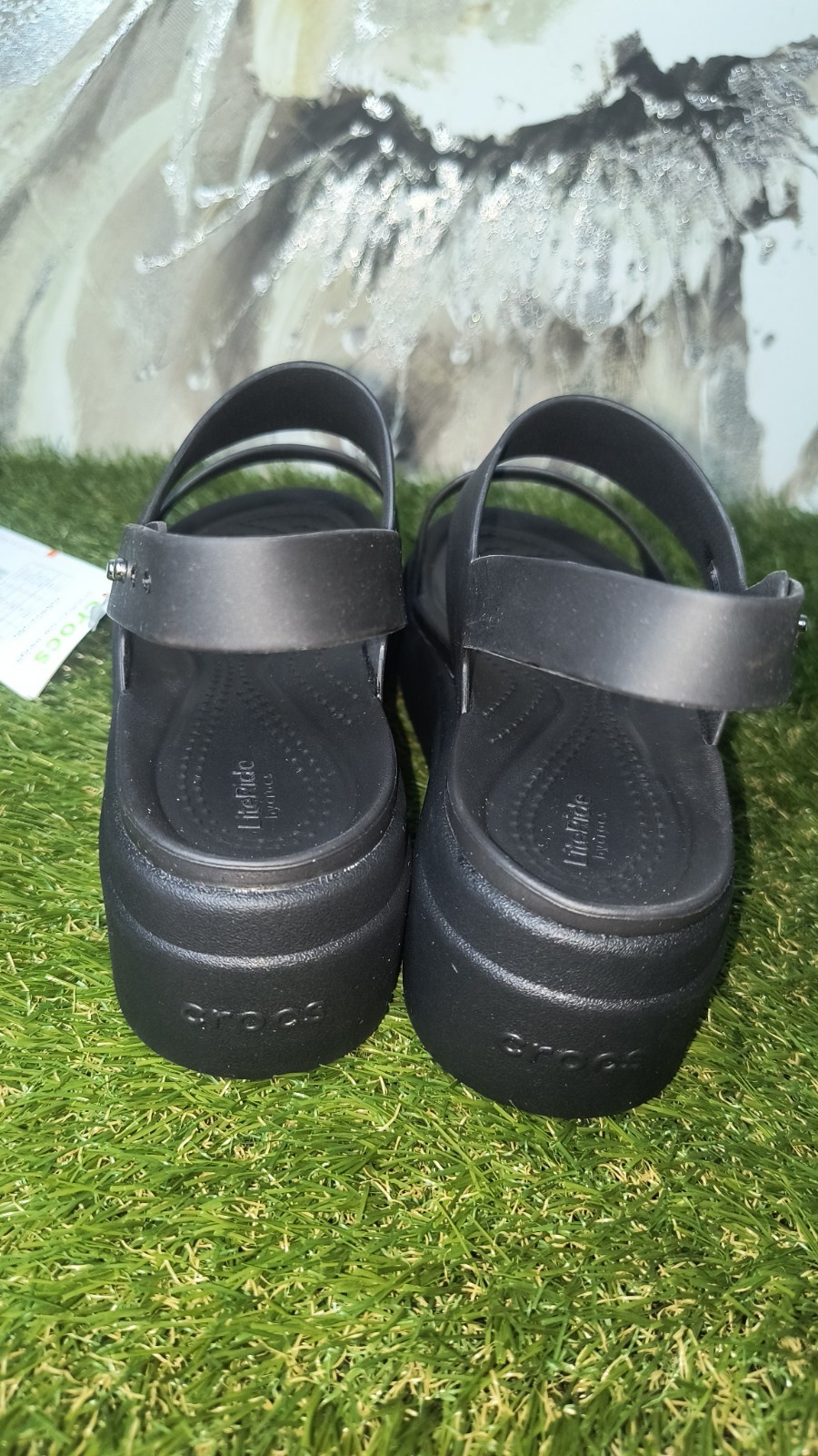 Crocs Black Brooklyn Low Wedge Platform Sandals Cushioned Women’s US 6