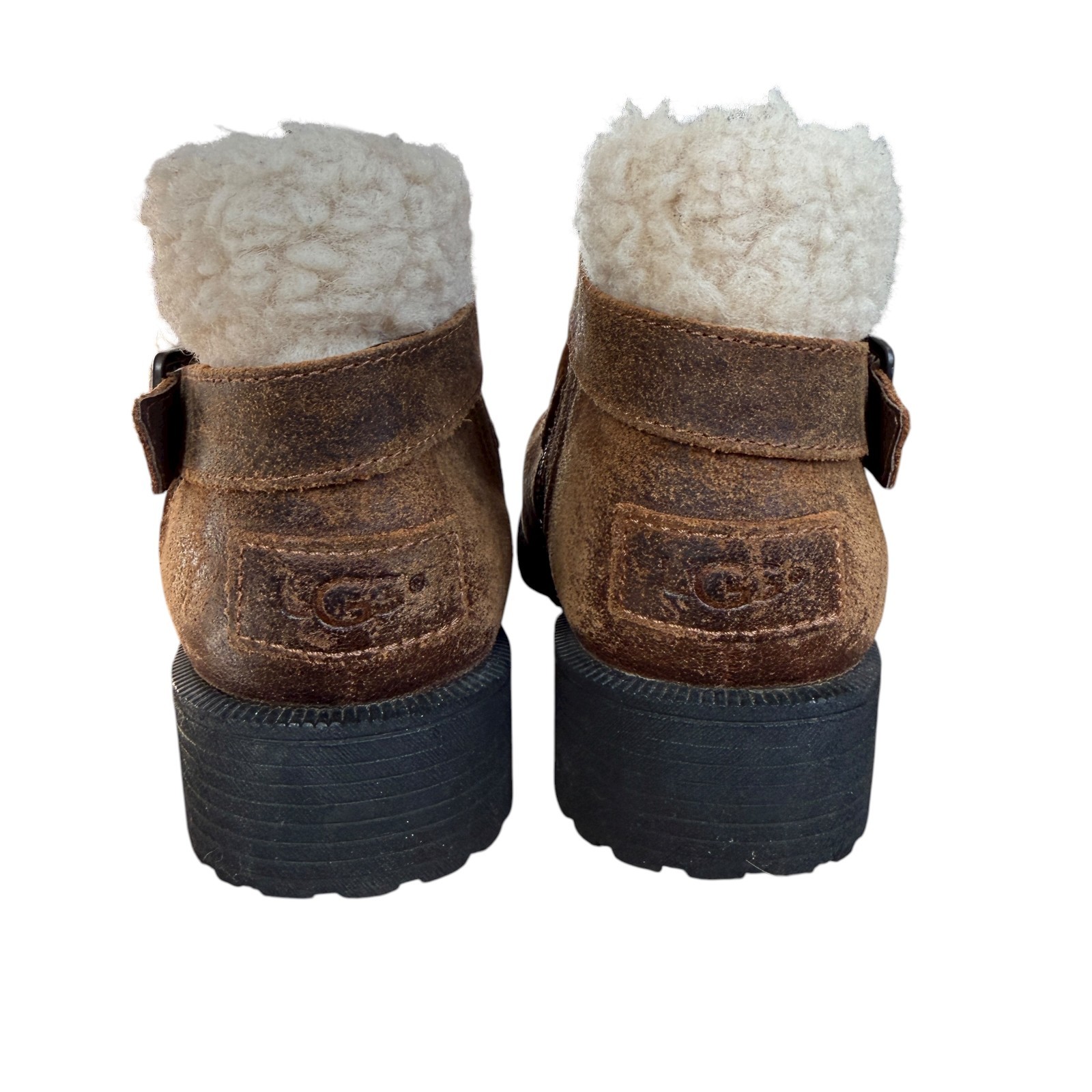 UGG Benson II waterproof ankle boot in brown leather buckle strap curly wool 6.5
