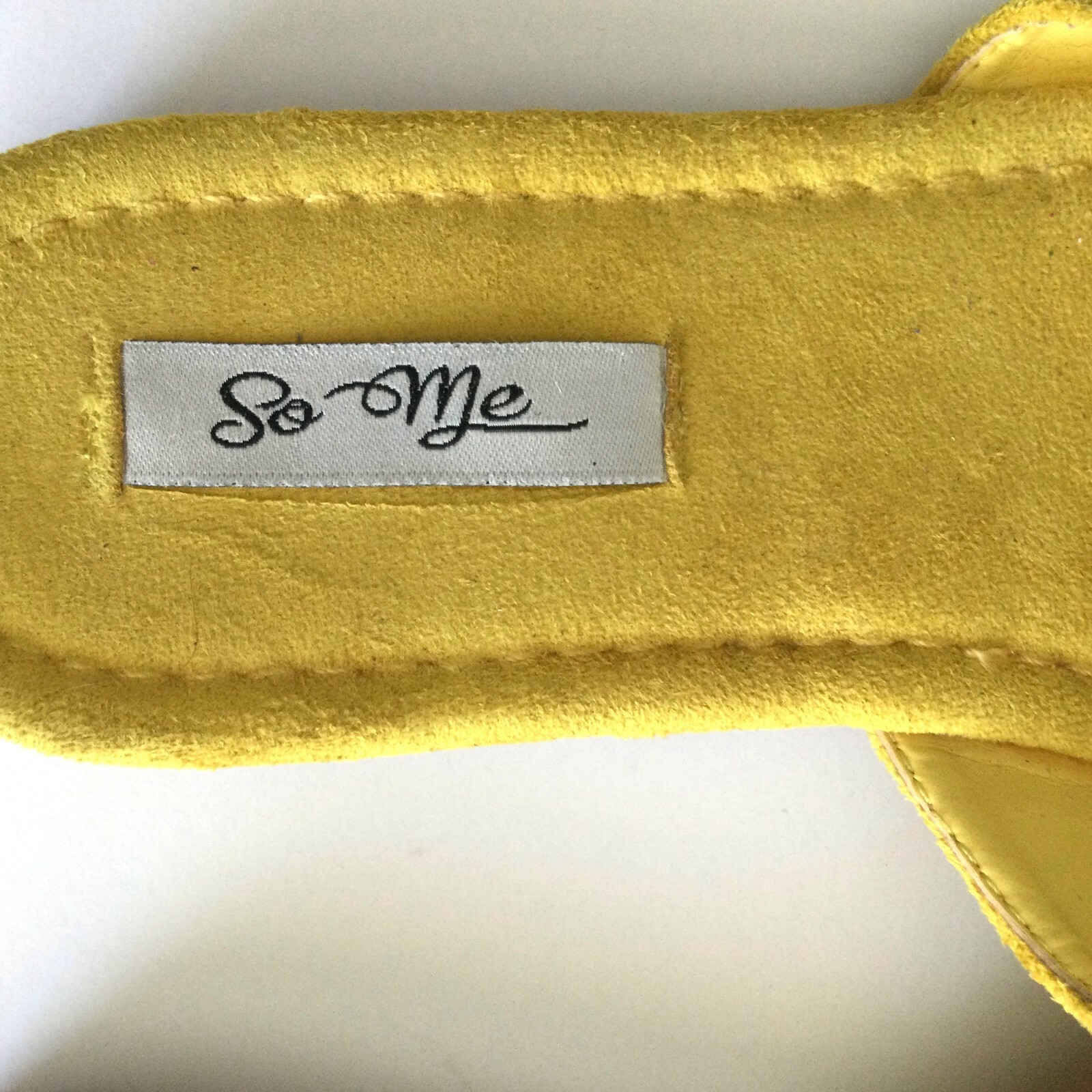 Mustard Yellow Women’s Summer Sandals Size 6.5 Slip On Faux Suede Flats