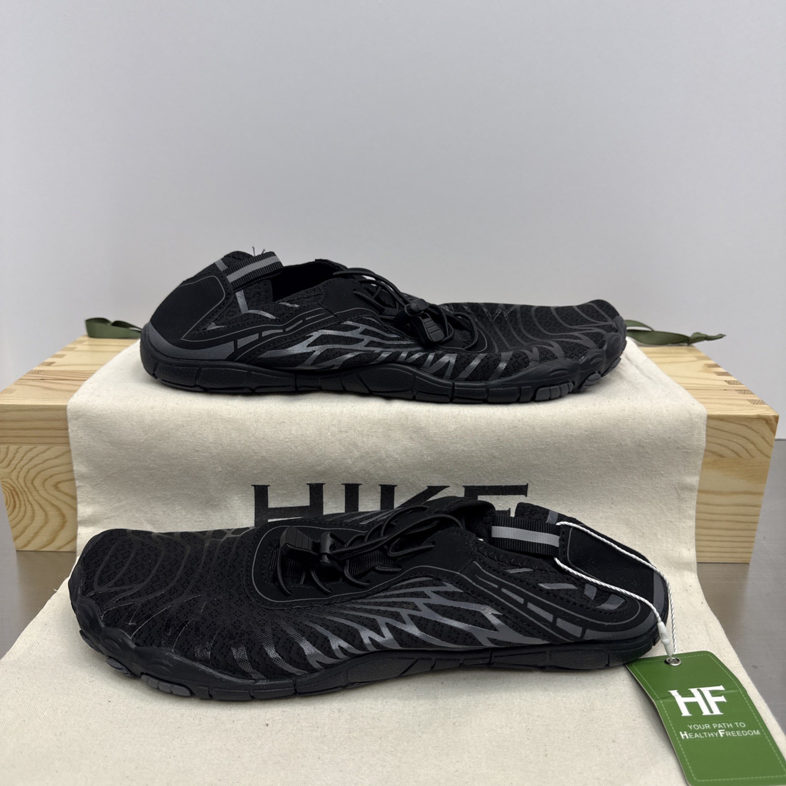 NWT Hike Footwear Shoe Lorax Pro Barefoot Black/Grey EU42 Women 11-11.5Men 9-9.5
