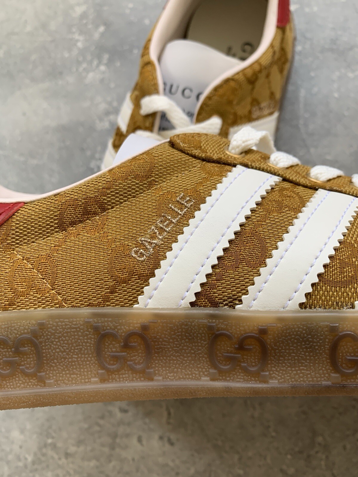ADIDAS x GUCCI GAZELLE MONOGRAM WOMEN’S SHOES SIZE US 7 UK 5 1/2 EU 38 2/3