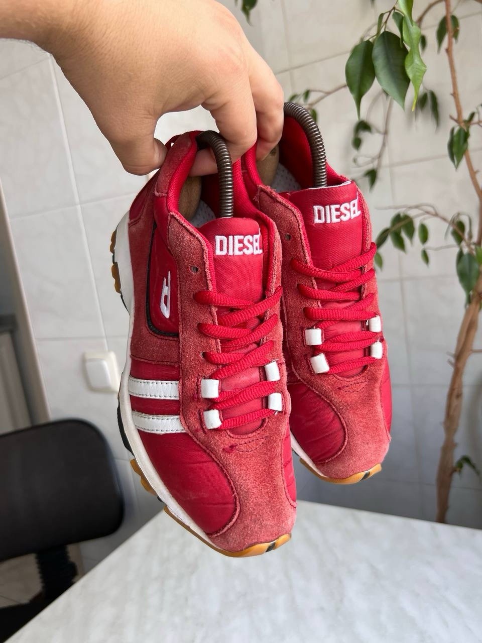 DIESEL Women’s Shoes Y2K Red Sneakers Moto Style Diesel Logo Vintage 90’s Sz 37