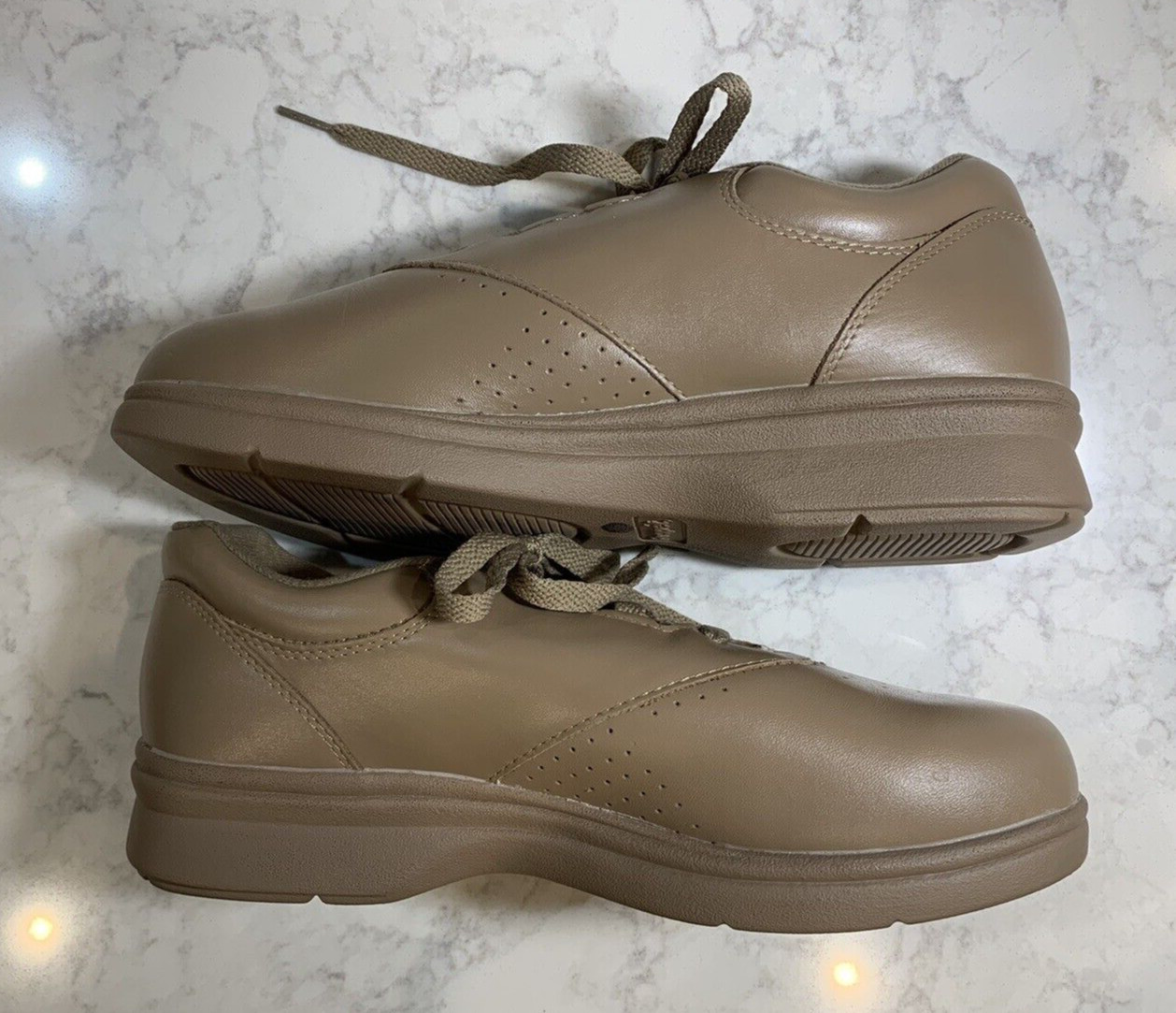 Propet Women’s W3910 Vista Walker Comfort Shoe, Taupe/Tan, 10 M(B) NWOB