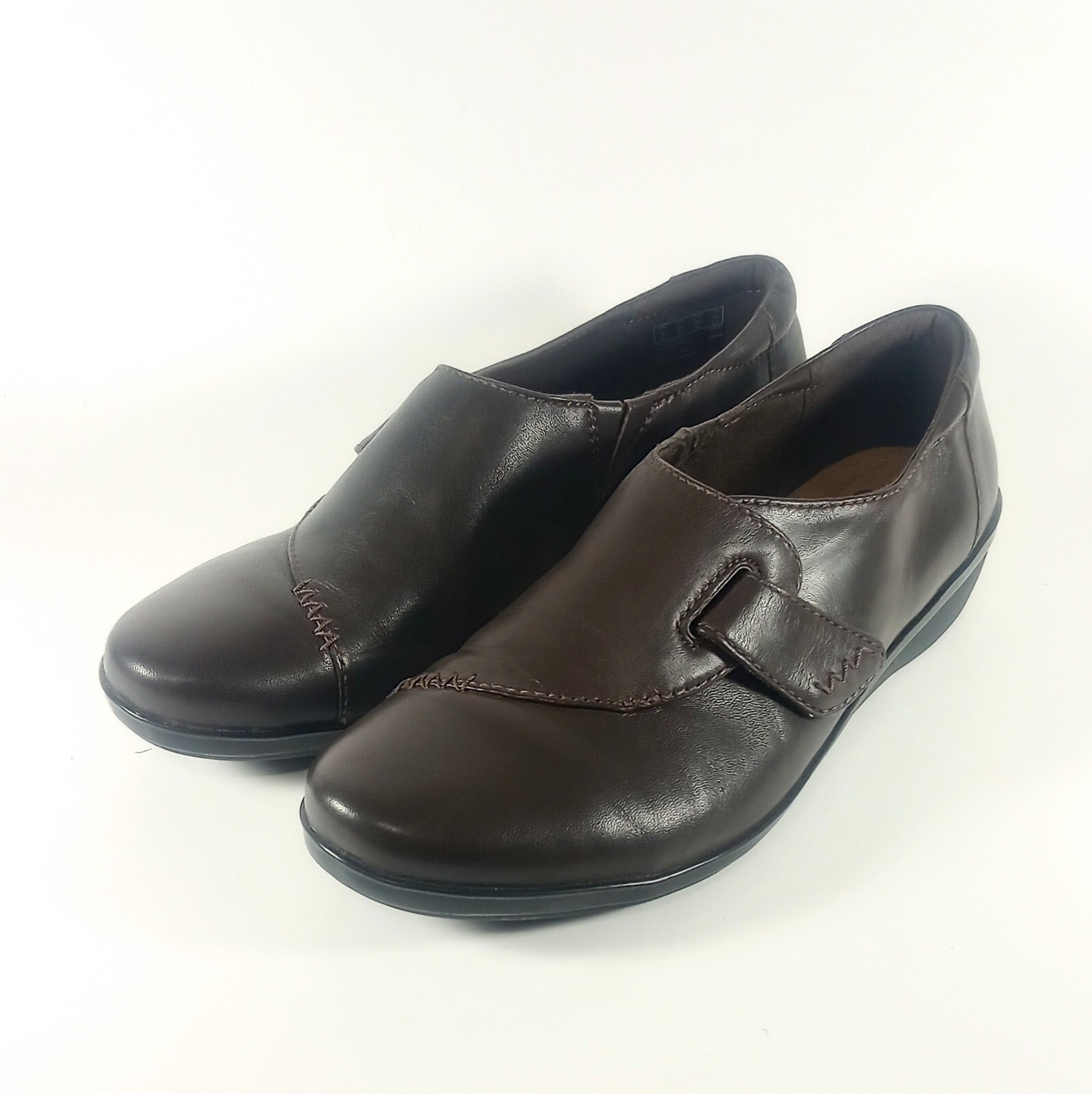 Clarks Womens 8.5M Brown Leather Slip On Wedge Loafers