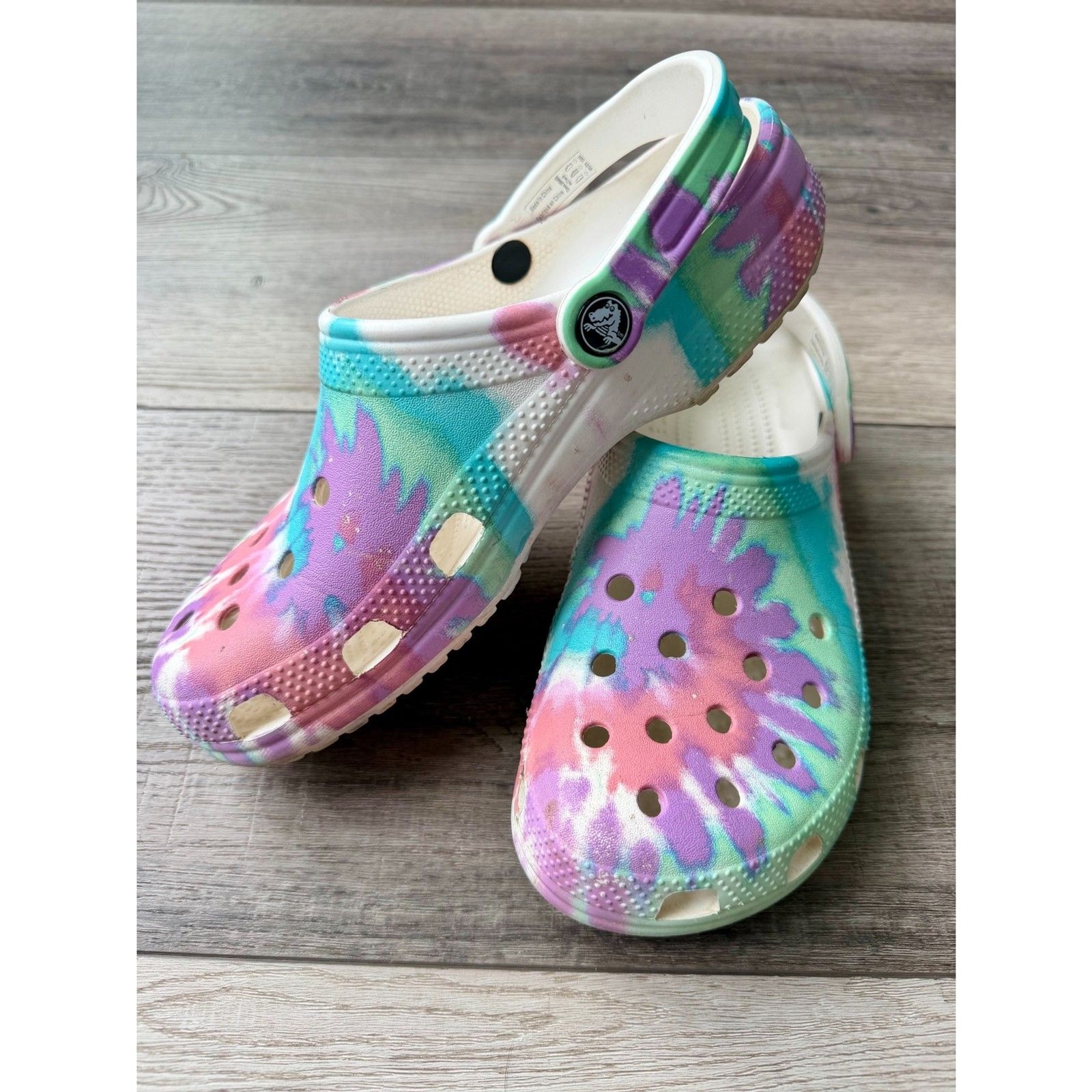 Crocs Tie Dye Pastel Sandals Clogs Summer Casual Workwear Womens 9 Mens 7