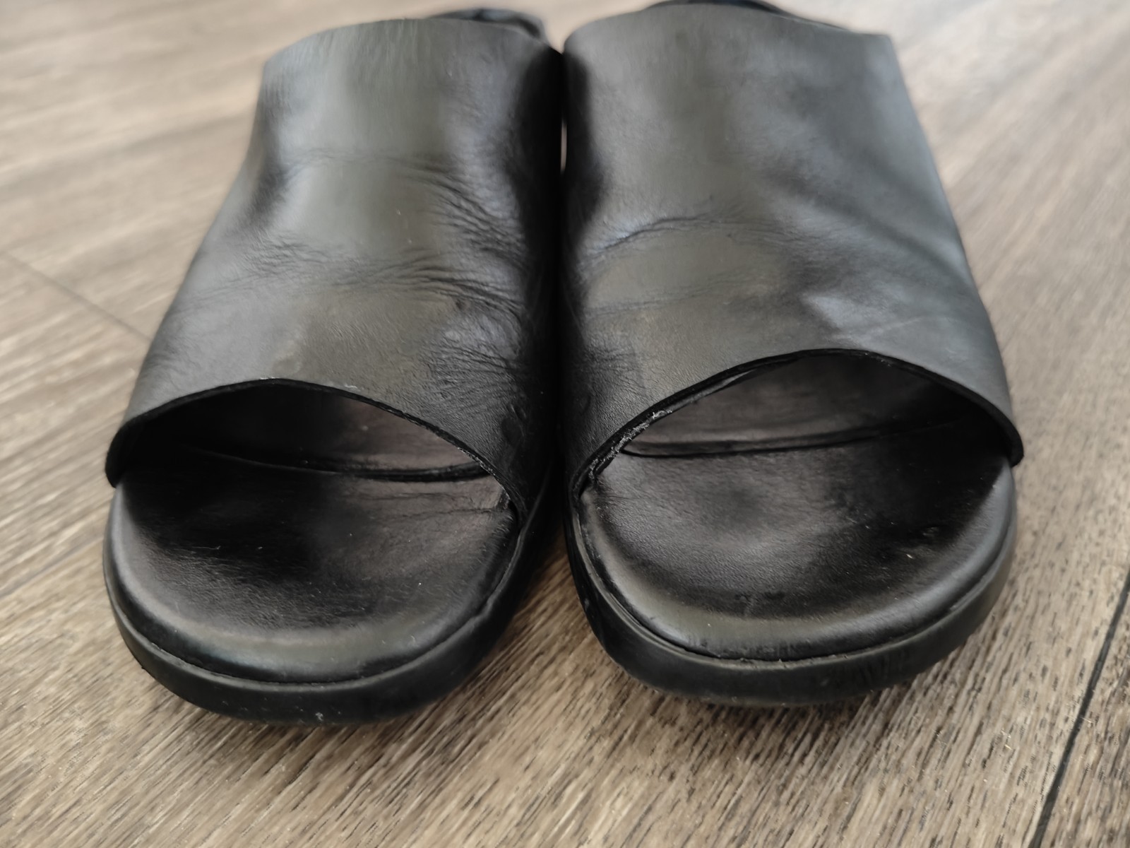 ECCO Women’s Black Leather Block Heel Mule Sandals EU 37 US 6/6.5