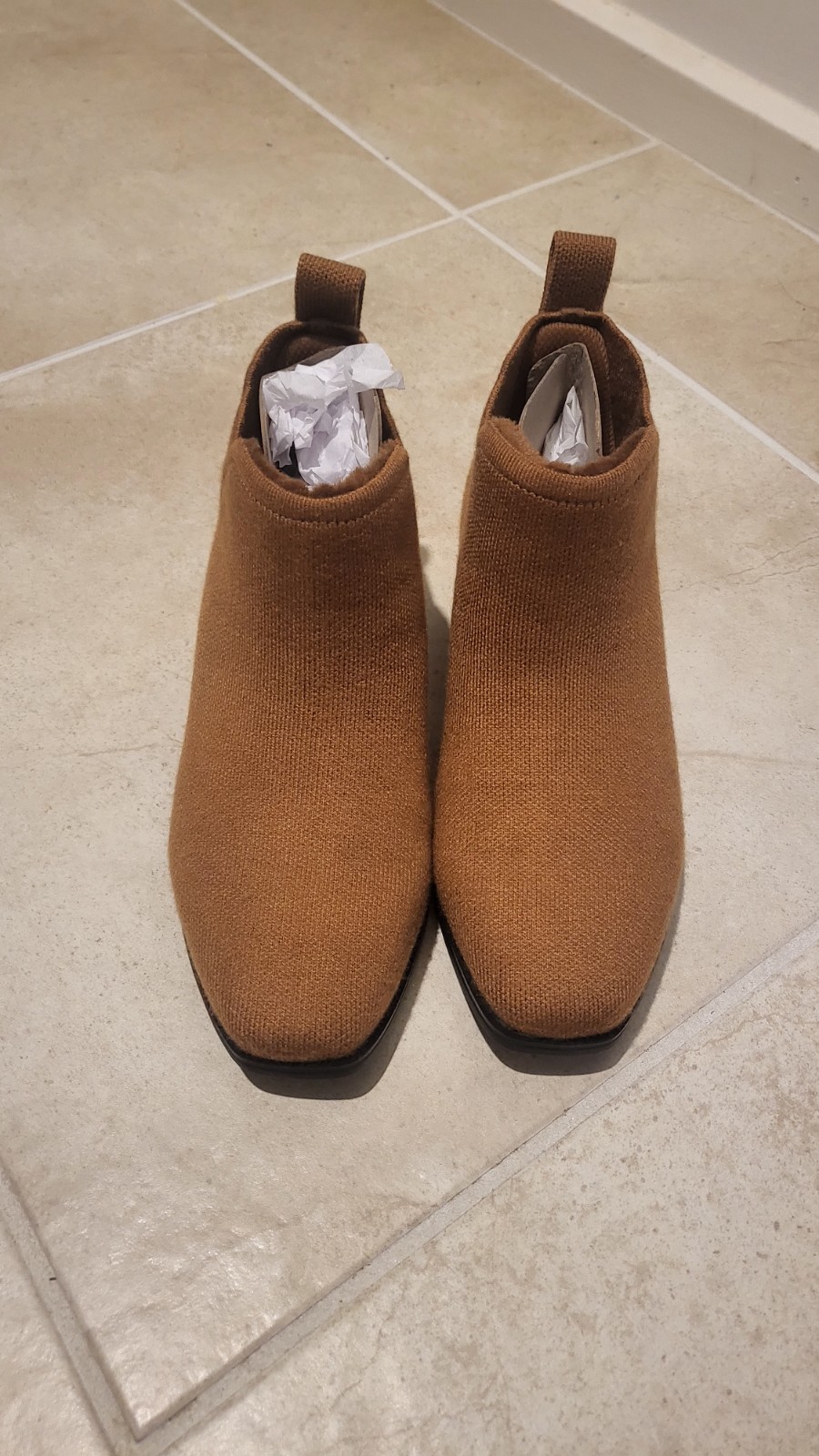 VIVAIA Ryan Slip-On Chelsea Boots – Winter Limited Edition (Size 36) – LIKE NEW