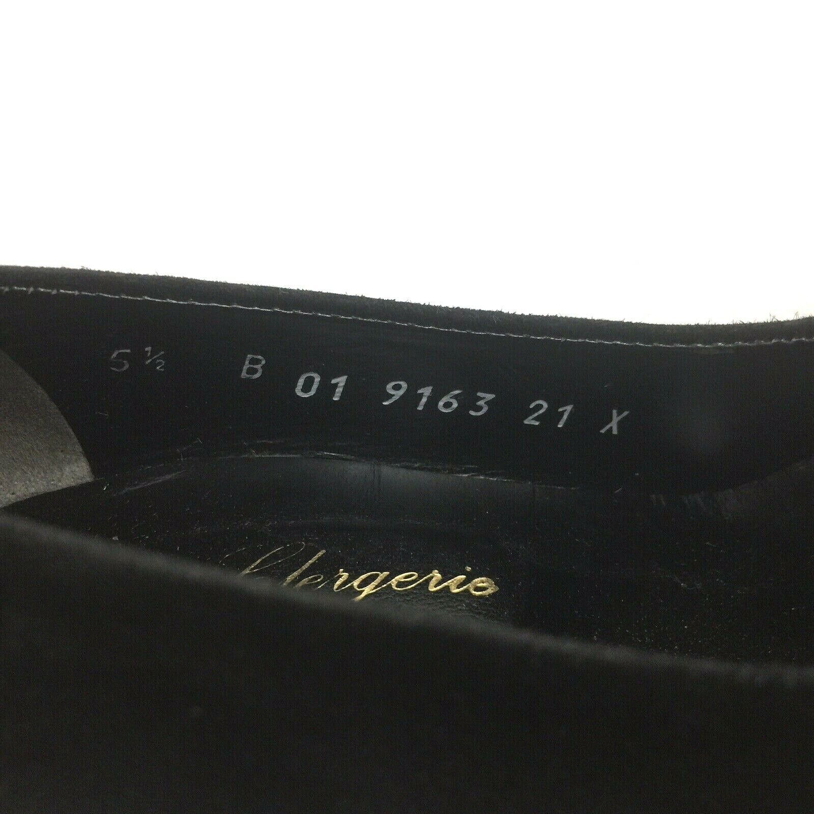 Robert Clergerie Suede Pump Black Round Toe Cone Heel Slip On Classic 5.5