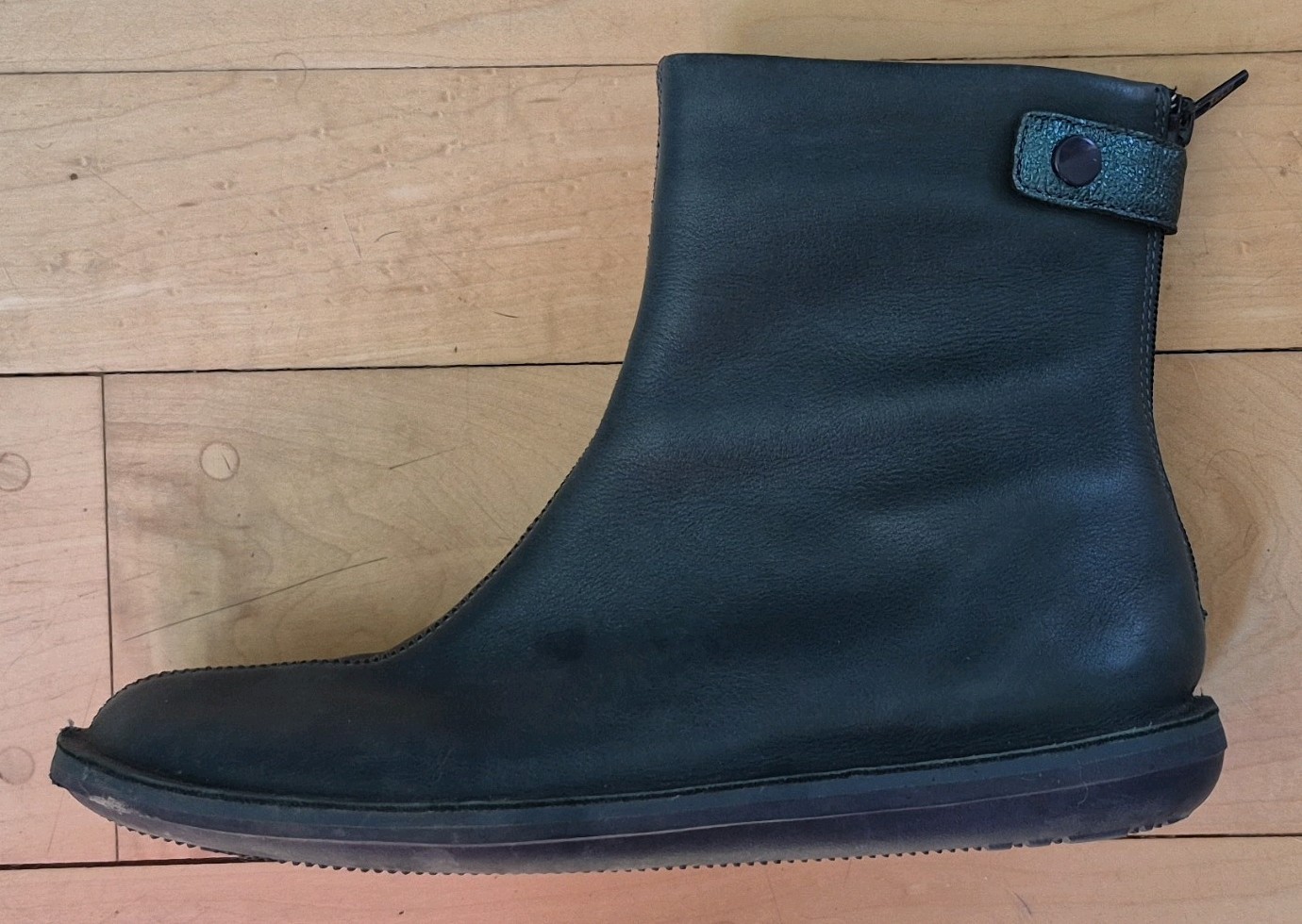 Women’s Size 8.5 Teal Blue Camper Beetle Boots Leather Energia Humana