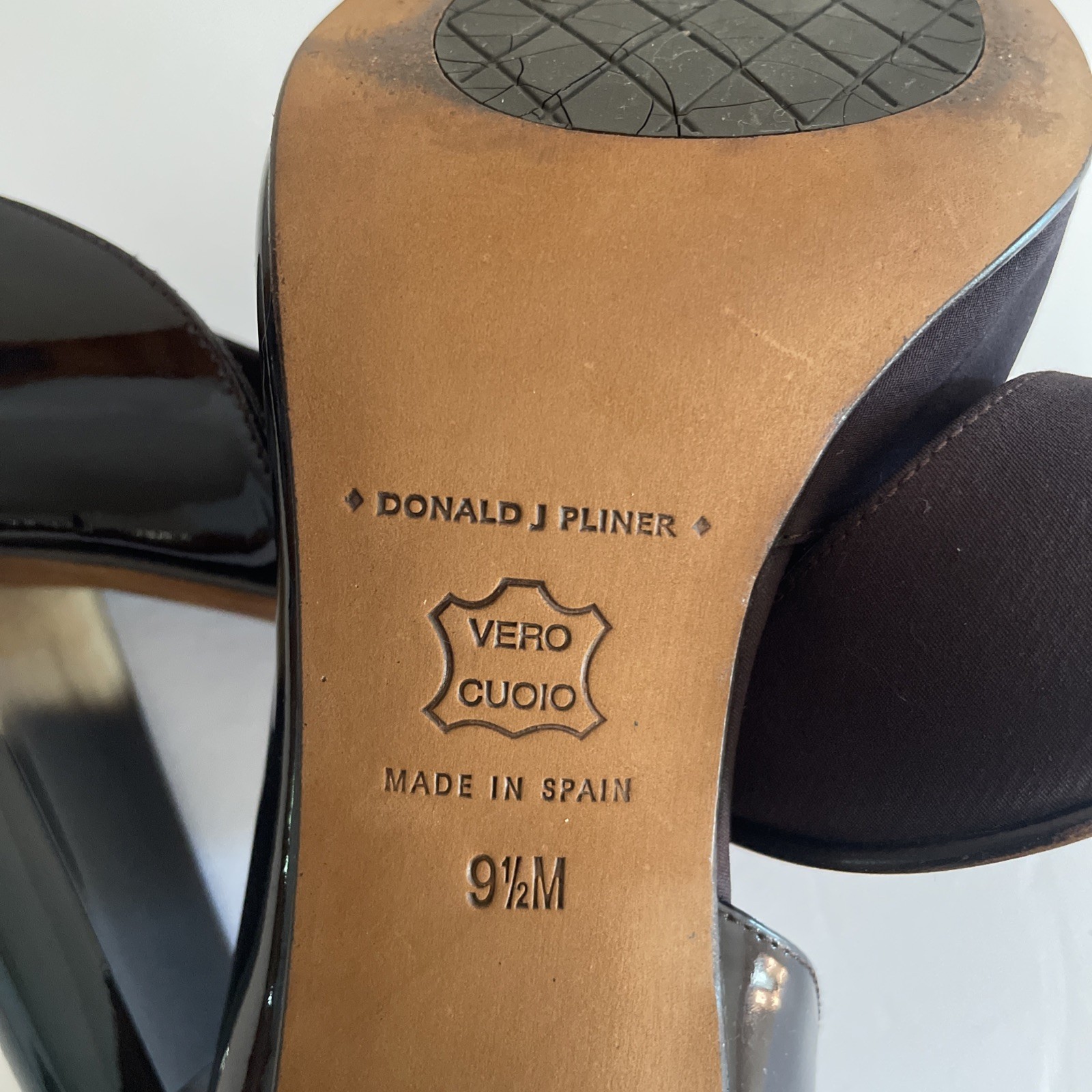 Donald J Pliner Expresso Brown 9.5 Satin & Patent Peep Toe Heels Ombre Cone Heel