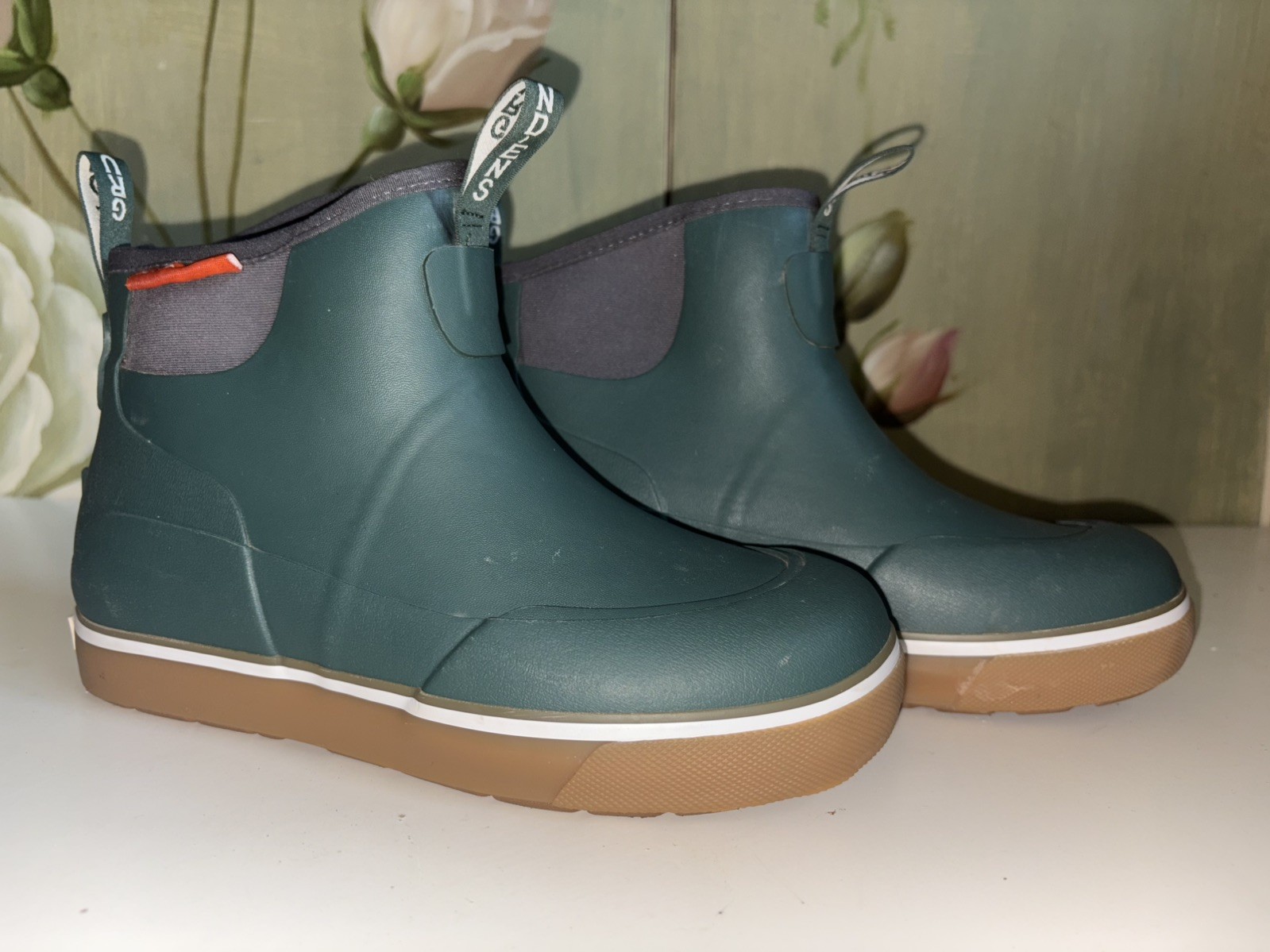 New Grundens 6″ Deck Boss Ankle Boot Waterproof: Pine: Women’s